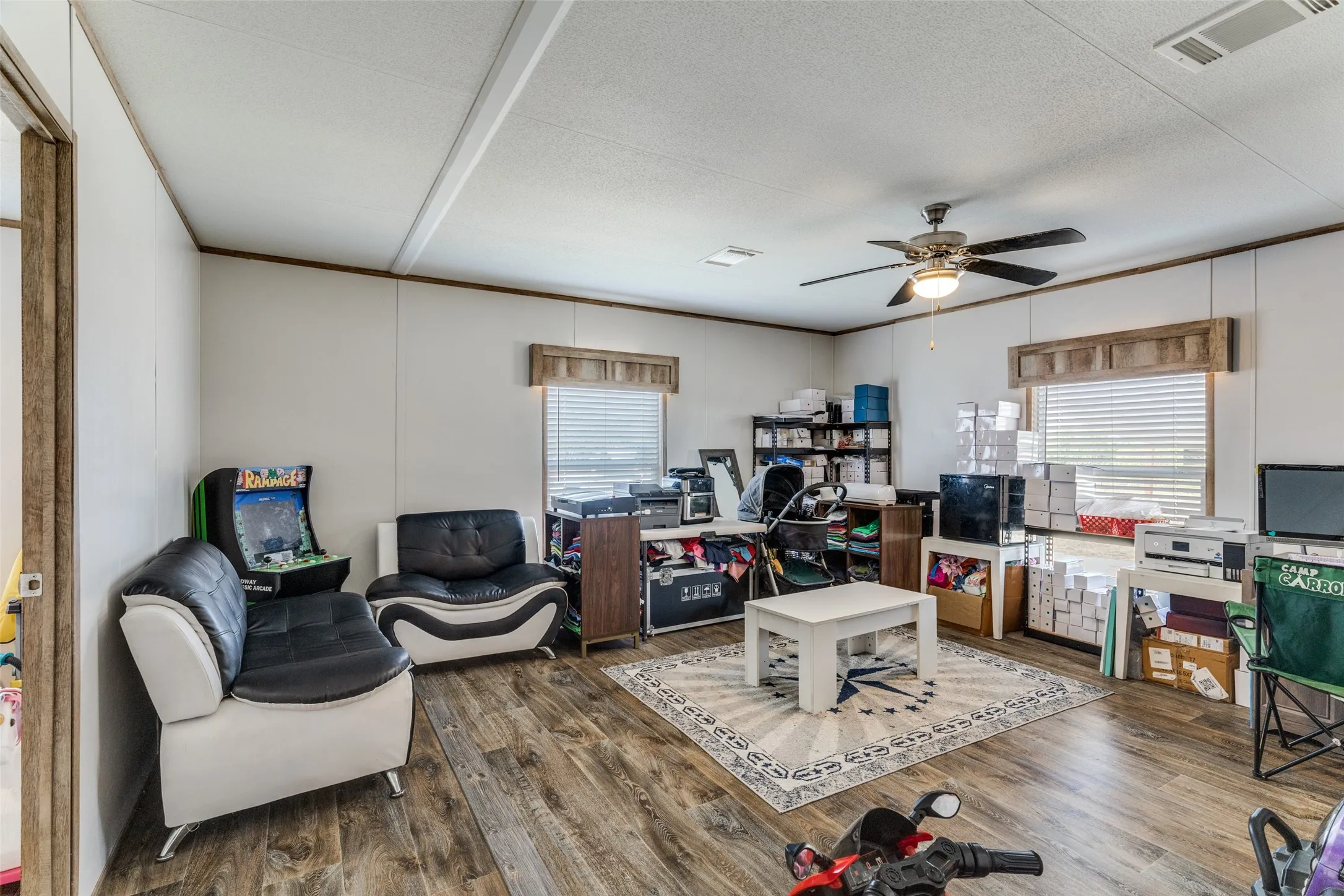 Mobile Home For Sale in Jack County , 4599 Burwick Road, Jacksboro, Texas 76458, 4 Bedrooms, 2 Bathrooms, Garage spaces, 1,782 Sqft, built in 2022, Price $444,900, mls#21320797, Real Estate Agent in Jacksboro, Homes For Sale in Jack county, Homes For Sale in Jacksboro, Realtor in Jacksboro Texas, Real Estate Brokerage Independent Realty Texas, Luminita Cordes Realtor