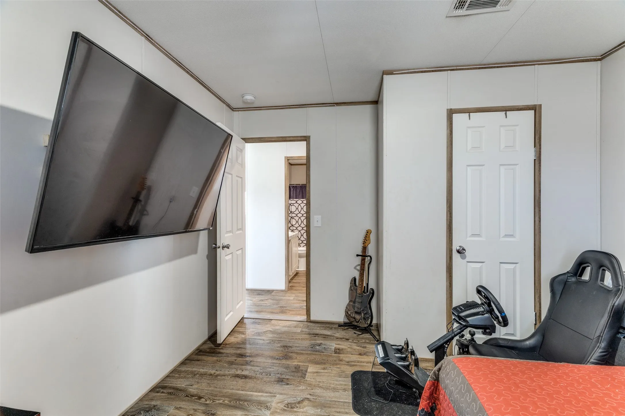 Mobile Home For Sale in Jack County , 4599 Burwick Road, Jacksboro, Texas 76458, 4 Bedrooms, 2 Bathrooms, Garage spaces, 1,782 Sqft, built in 2022, Price $444,900, mls#21320797, Real Estate Agent in Jacksboro, Homes For Sale in Jack county, Homes For Sale in Jacksboro, Realtor in Jacksboro Texas, Real Estate Brokerage Independent Realty Texas, Luminita Cordes Realtor