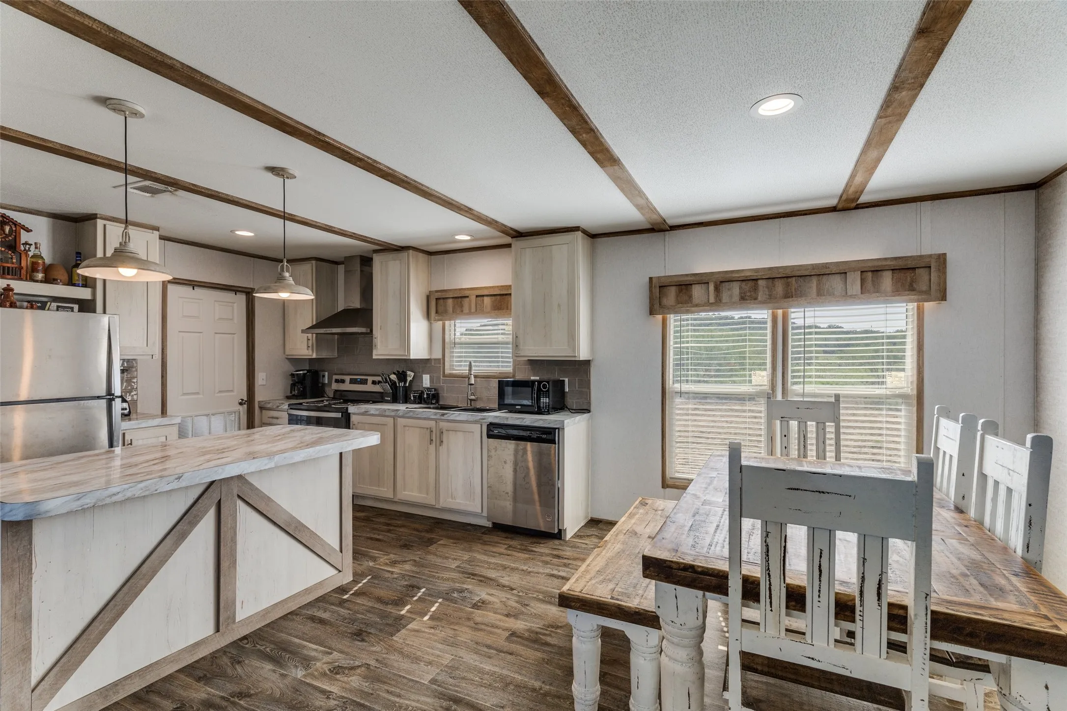 Mobile Home For Sale in Jack County , 4599 Burwick Road, Jacksboro, Texas 76458, 4 Bedrooms, 2 Bathrooms, Garage spaces, 1,782 Sqft, built in 2022, Price $444,900, mls#21320797, Real Estate Agent in Jacksboro, Homes For Sale in Jack county, Homes For Sale in Jacksboro, Realtor in Jacksboro Texas, Real Estate Brokerage Independent Realty Texas, Luminita Cordes Realtor