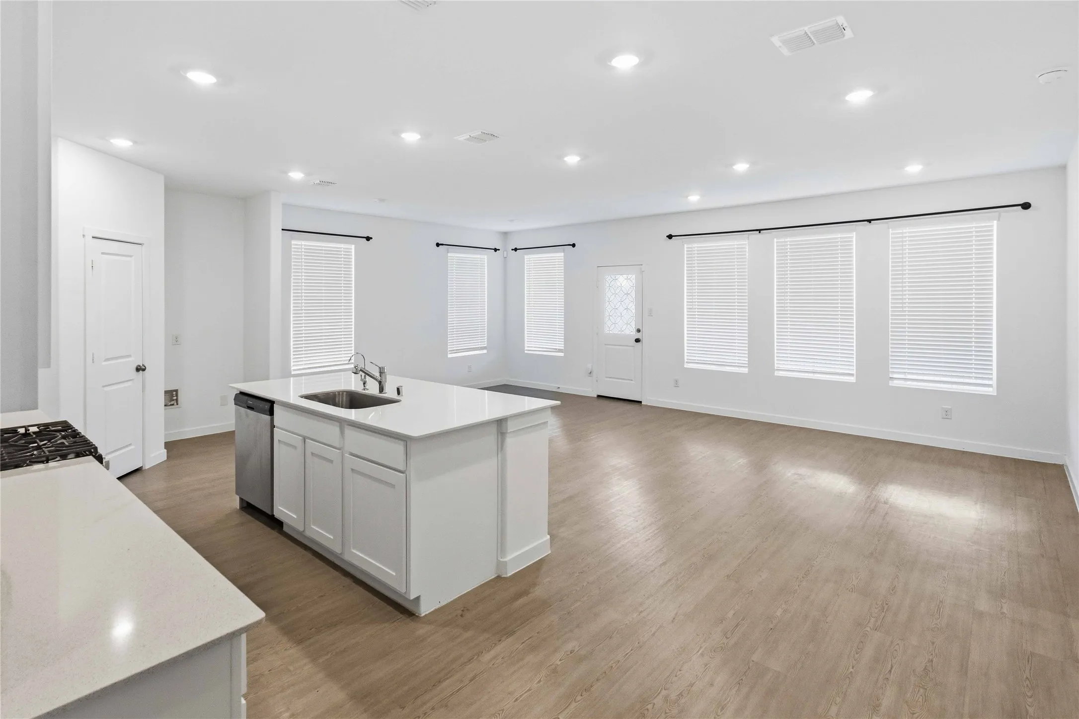 Single Family Residence For Sale in Kaufman County , 2120 Martins Pond Road, Forney, Texas 75126, 4 Bedrooms, 2 Bathrooms, 2 Garage spaces, 2,060 Sqft, built in 2024, Price $324,999, mls#21308775, Real Estate Agent in Forney, Homes For Sale in Kaufman county, Homes For Sale in Forney, Realtor in Forney Texas, Real Estate Brokerage Independent Realty Texas, Luminita Cordes Realtor