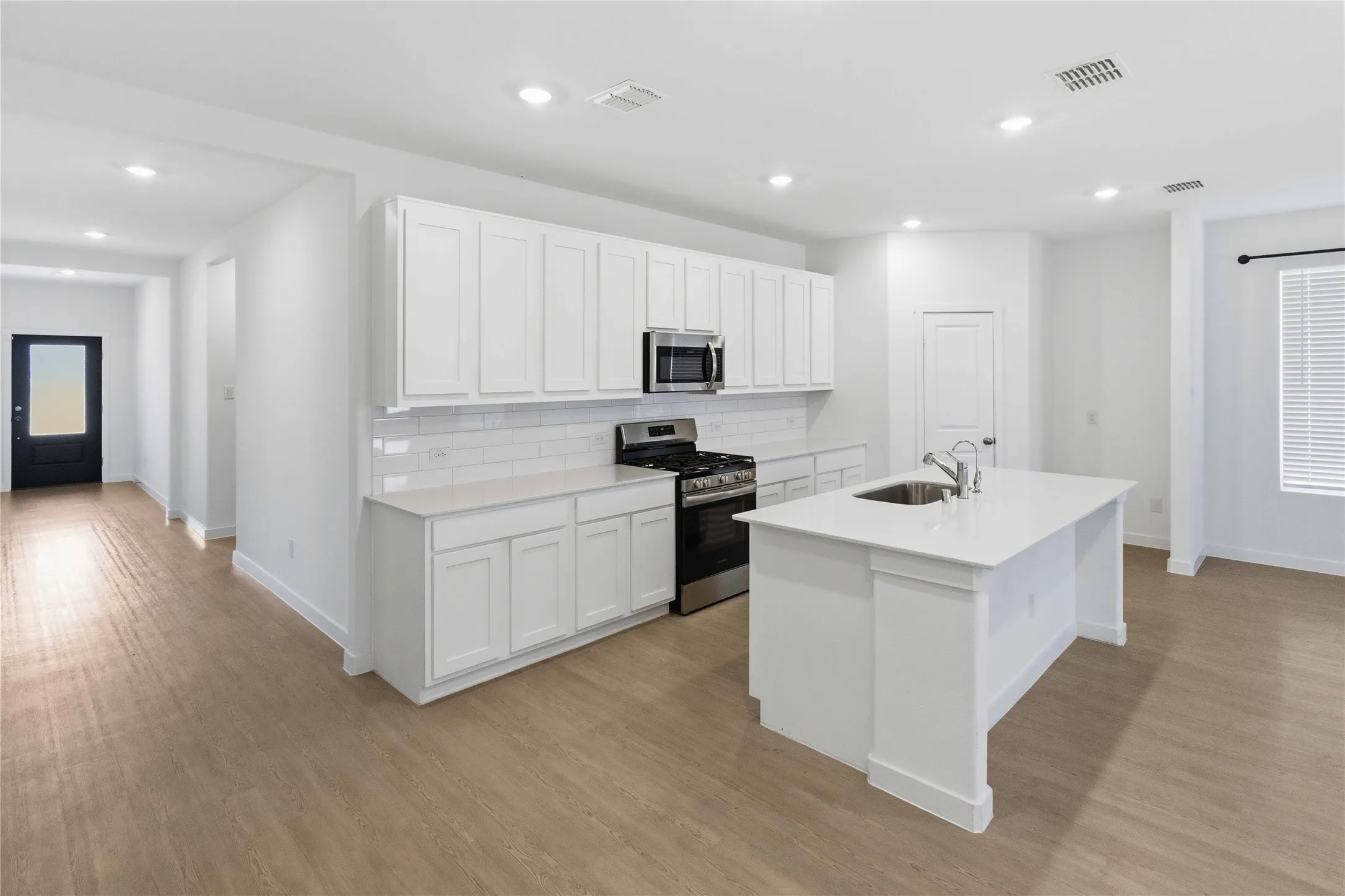 Single Family Residence For Sale in Kaufman County , 2120 Martins Pond Road, Forney, Texas 75126, 4 Bedrooms, 2 Bathrooms, 2 Garage spaces, 2,060 Sqft, built in 2024, Price $324,999, mls#21308775, Real Estate Agent in Forney, Homes For Sale in Kaufman county, Homes For Sale in Forney, Realtor in Forney Texas, Real Estate Brokerage Independent Realty Texas, Luminita Cordes Realtor