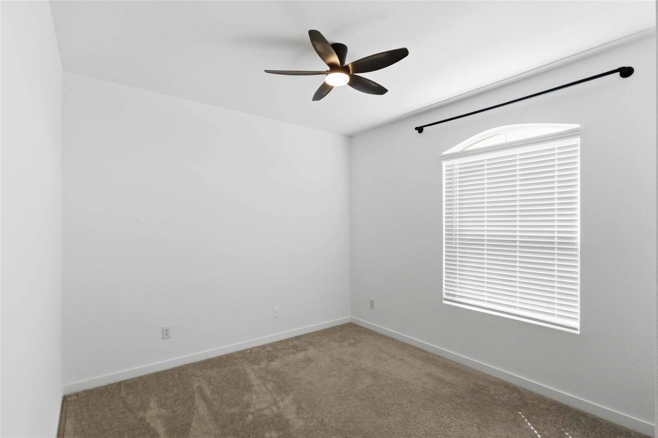 Single Family Residence For Sale in Kaufman County , 2120 Martins Pond Road, Forney, Texas 75126, 4 Bedrooms, 2 Bathrooms, 2 Garage spaces, 2,060 Sqft, built in 2024, Price $324,999, mls#21308775, Real Estate Agent in Forney, Homes For Sale in Kaufman county, Homes For Sale in Forney, Realtor in Forney Texas, Real Estate Brokerage Independent Realty Texas, Luminita Cordes Realtor