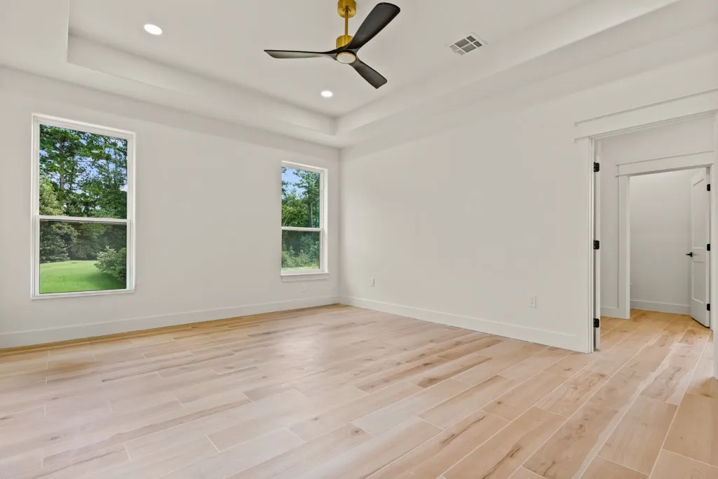 Single Family Residence For Sale in Harrison County , 115 Cottonwood Circle, Hallsville, Texas 75605, 5 Bedroom, 4 Bathroom, 2 Garage spaces, 3,161 Sqft, built in 2026, mls#21320440, Real Estate Agent in Hallsville, Homes For Sale in Harrison county, Homes For Sale in Hallsville, Realtor in Hallsville Texas, Real Estate Brokerage Independent Realty Texas, Luminita Cordes Realtor