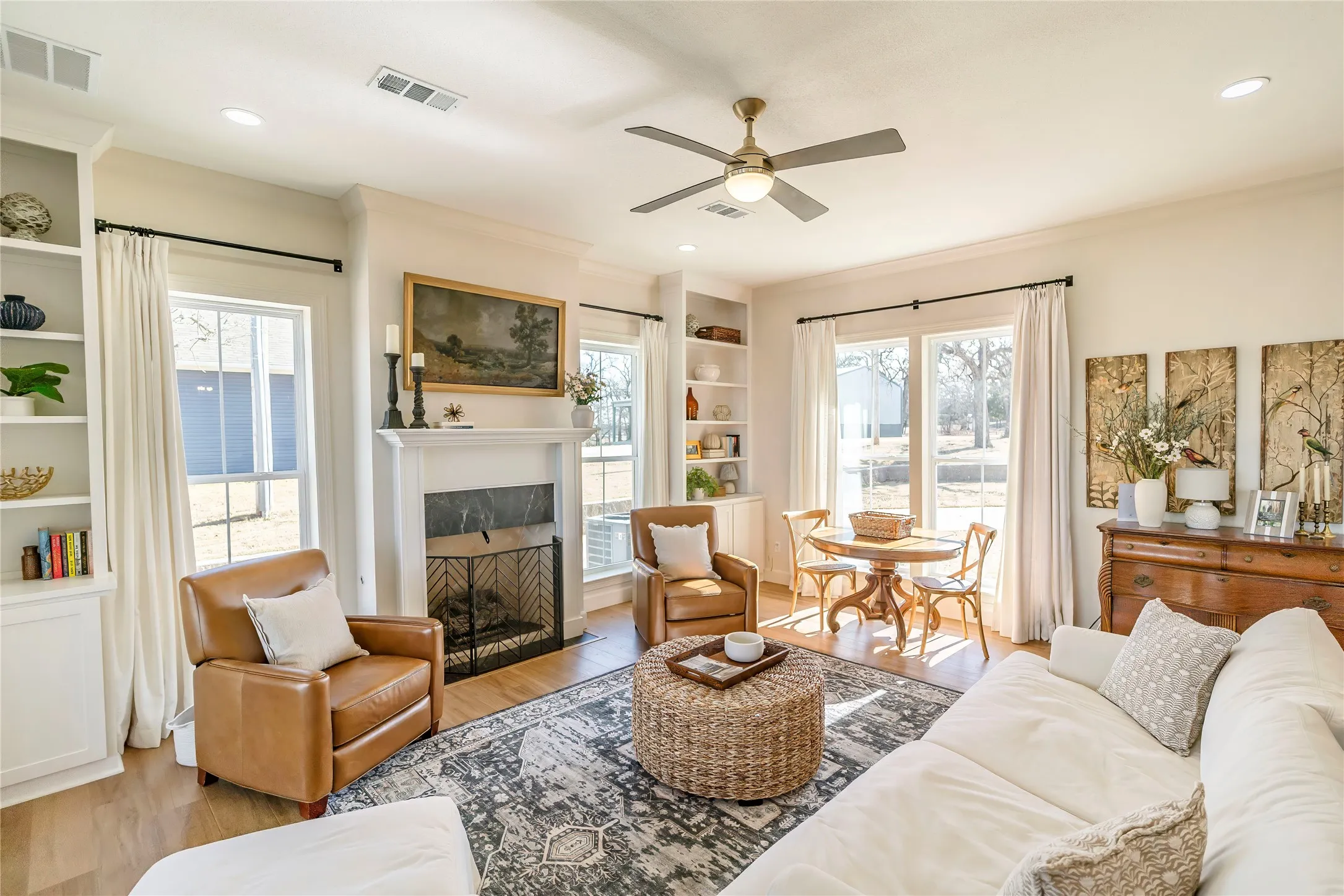 Single Family Residence For Sale in Montague County , 1061 Tradewinds Road, Nocona, Texas 76255, 3 Bedroom, 3 Bathroom, Garage spaces, 2,507 Sqft, built in 2023, mls#21320801, Real Estate Agent in Nocona, Homes For Sale in Montague county, Homes For Sale in Nocona, Realtor in Nocona Texas, Real Estate Brokerage Independent Realty Texas, Luminita Cordes Realtor