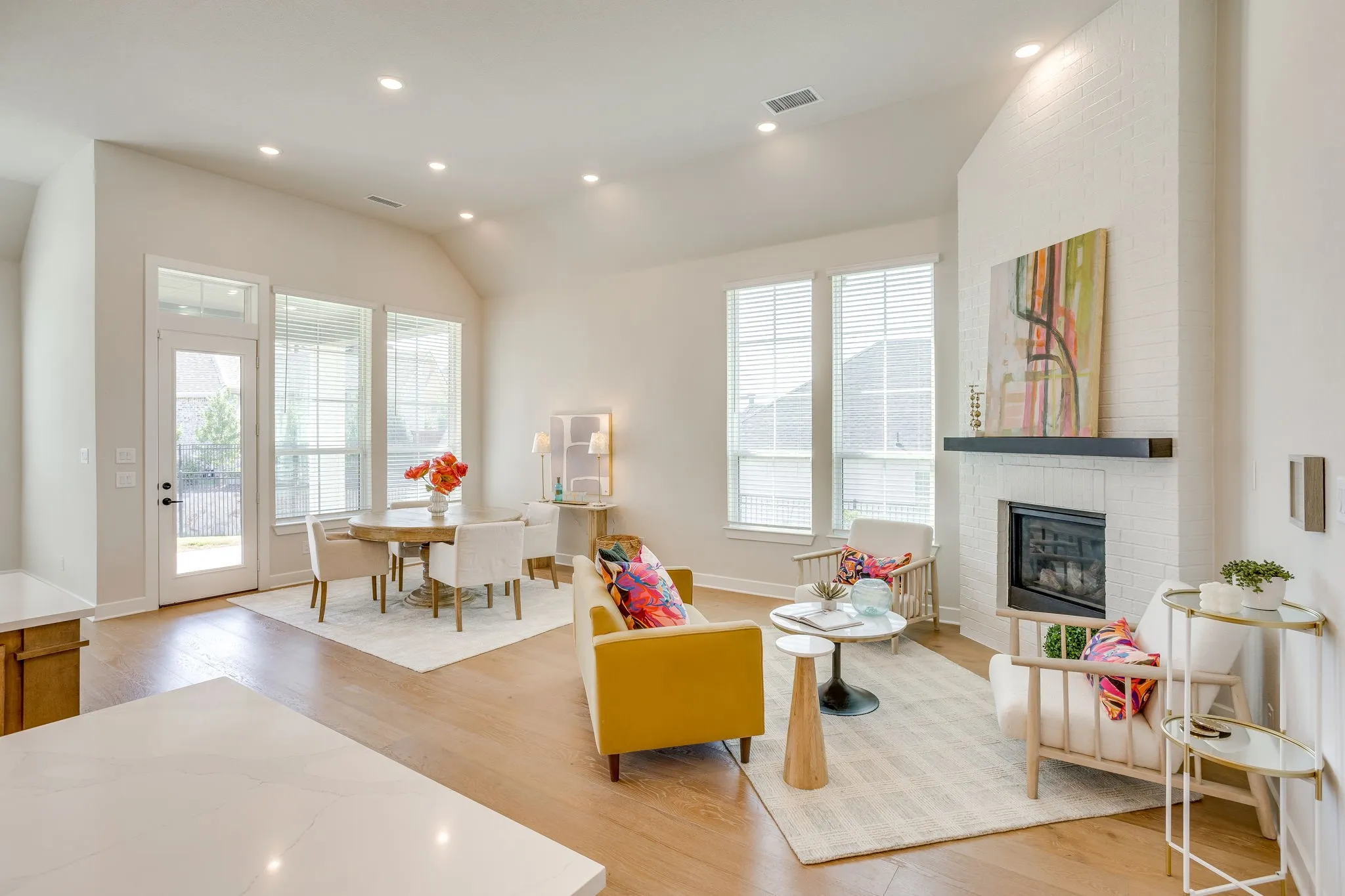 Single Family Residence For Sale in Parker County , 2137 Rolling Oaks Drive, Fort Worth, Texas 76008, 4 Bedroom, 4 Bathroom, 3 Garage spaces, 3,145 Sqft, built in 2024, mls#21315608, Real Estate Agent in Fort Worth, Homes For Sale in Parker county, Homes For Sale in Fort Worth, Realtor in Fort Worth Texas, Real Estate Brokerage Independent Realty Texas, Luminita Cordes Realtor