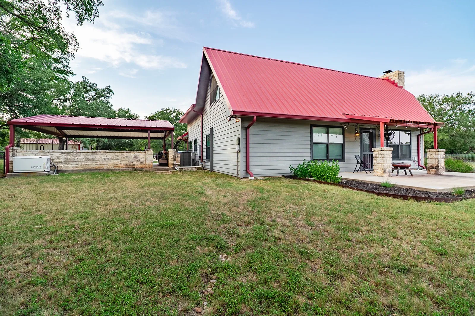 Single Family Residence For Sale in Mc Culloch County , 28 CR 458, Brady, Texas 76825, 2 Bedrooms, 2 Bathrooms, Garage spaces, 4,086 Sqft, built in 1999, Price $650,000, mls#21317520, Real Estate Agent in Brady, Homes For Sale in Mc Culloch county, Homes For Sale in Brady, Realtor in Brady Texas, Real Estate Brokerage Independent Realty Texas, Luminita Cordes Realtor