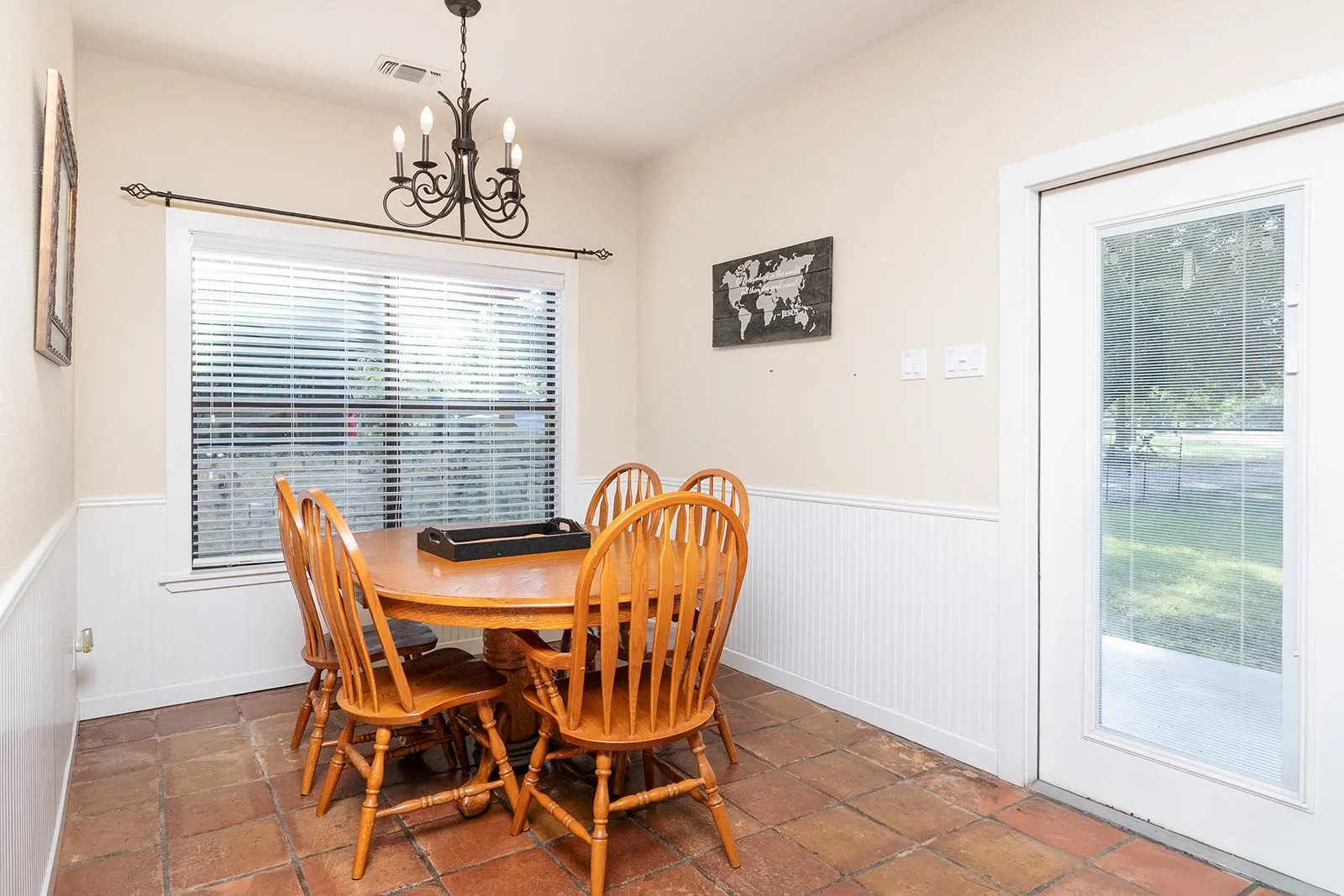 Single Family Residence For Sale in Mc Culloch County , 28 CR 458, Brady, Texas 76825, 2 Bedrooms, 2 Bathrooms, Garage spaces, 4,086 Sqft, built in 1999, Price $650,000, mls#21317520, Real Estate Agent in Brady, Homes For Sale in Mc Culloch county, Homes For Sale in Brady, Realtor in Brady Texas, Real Estate Brokerage Independent Realty Texas, Luminita Cordes Realtor