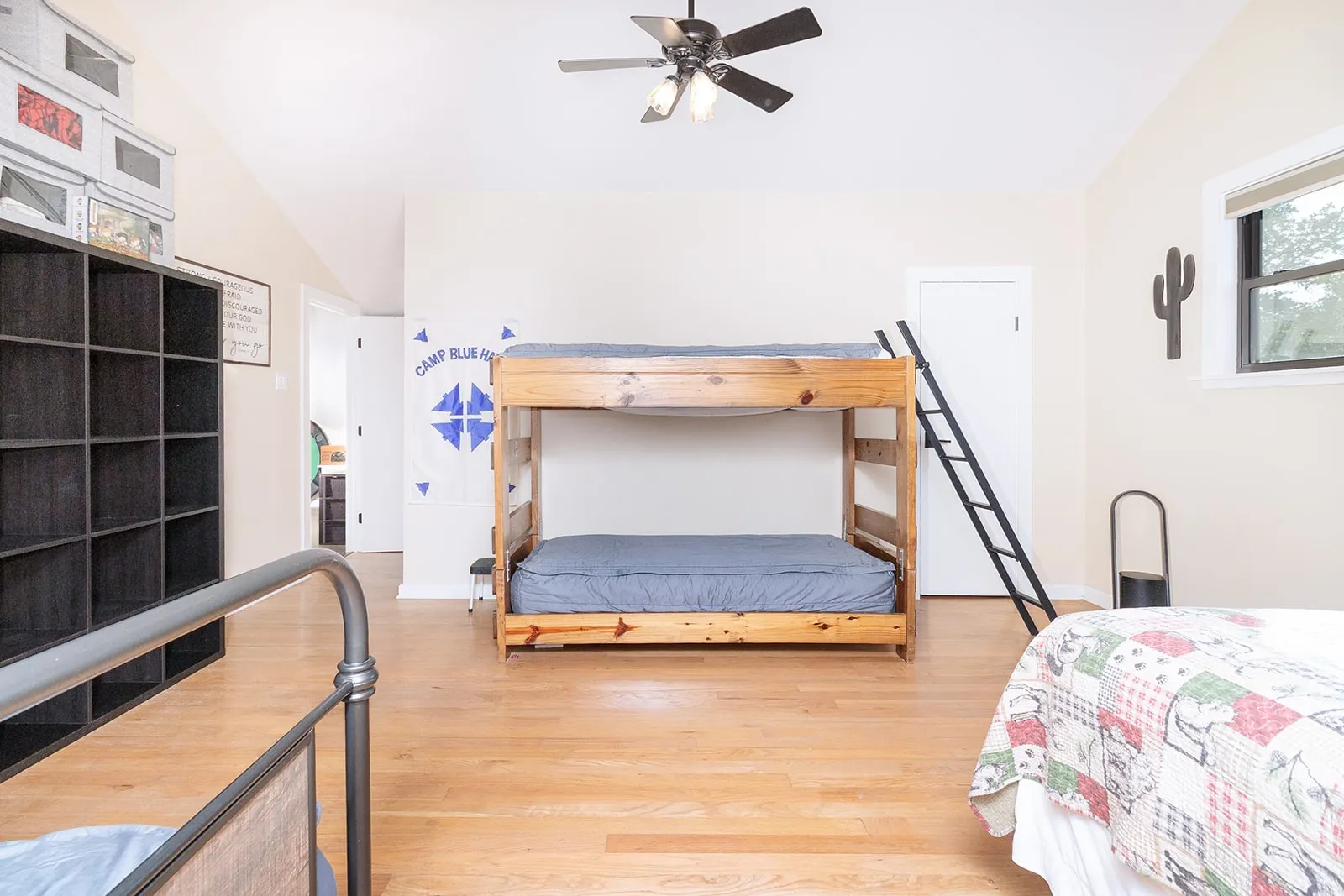 Single Family Residence For Sale in Mc Culloch County , 28 CR 458, Brady, Texas 76825, 2 Bedrooms, 2 Bathrooms, Garage spaces, 4,086 Sqft, built in 1999, Price $650,000, mls#21317520, Real Estate Agent in Brady, Homes For Sale in Mc Culloch county, Homes For Sale in Brady, Realtor in Brady Texas, Real Estate Brokerage Independent Realty Texas, Luminita Cordes Realtor