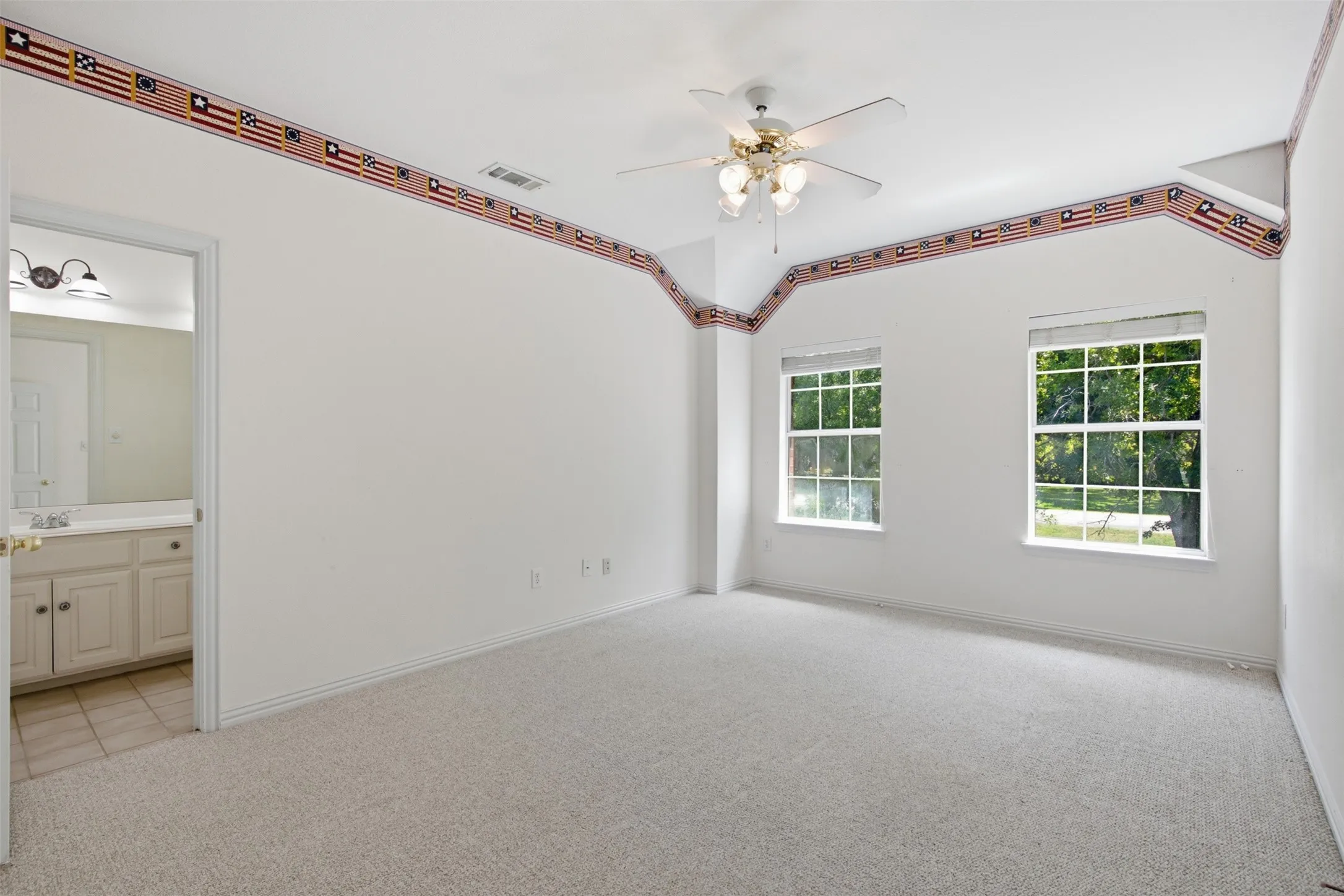 Single Family Residence For Sale in Denton County , 3101 W Oak Shores Drive, Cross Roads, Texas 76227, 4 Bedroom, 4 Bathroom, 2 Garage spaces, 3,316 Sqft, built in 2001, mls#21320846, Real Estate Agent in Cross Roads, Homes For Sale in Denton county, Homes For Sale in Cross Roads, Realtor in Cross Roads Texas, Real Estate Brokerage Independent Realty Texas, Luminita Cordes Realtor