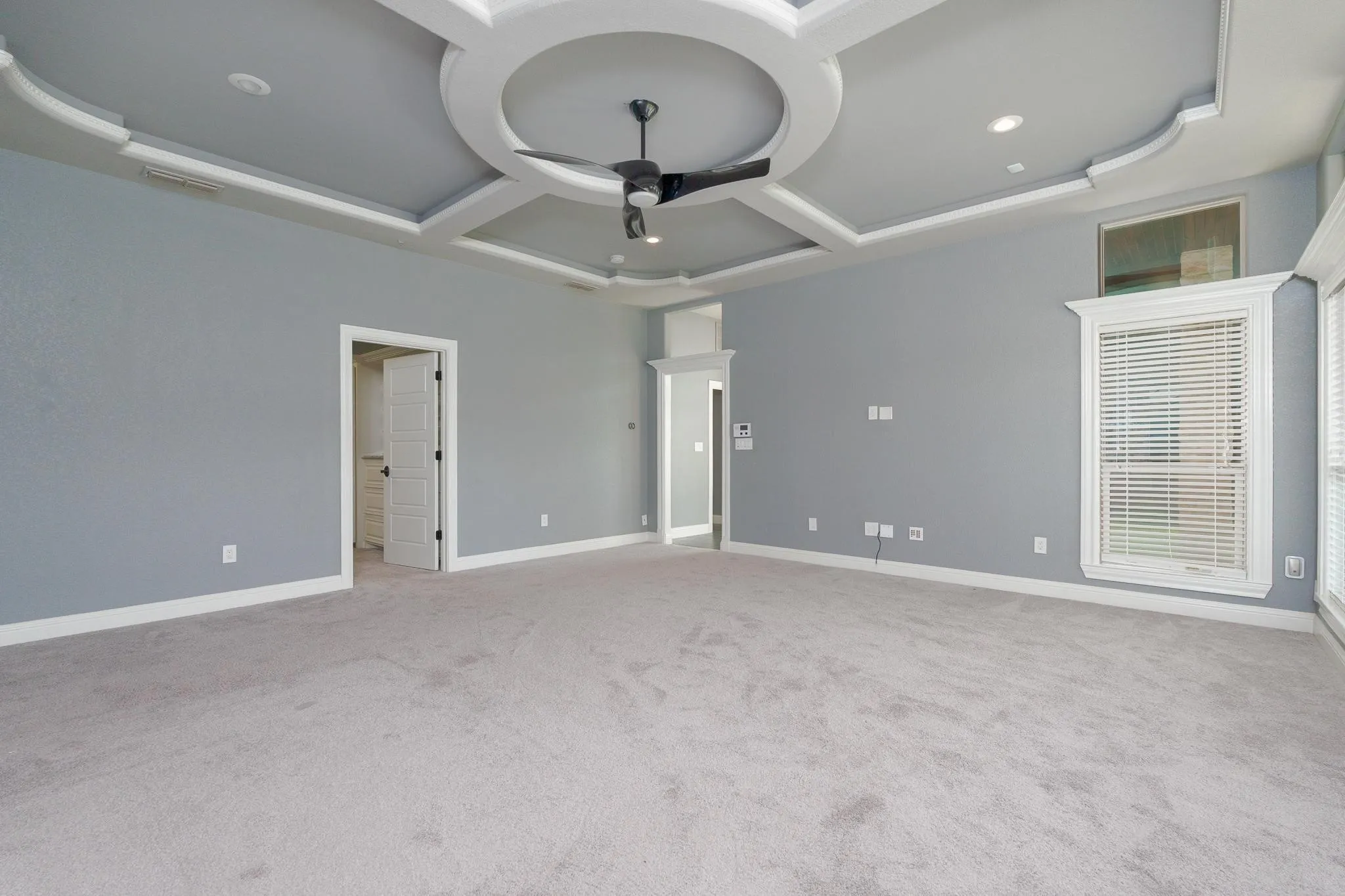 Single Family Residence For Sale in Taylor County , 302 Southwind Circle, Abilene, Texas 79602, 4 Bedroom, 5 Bathroom, 2 Garage spaces, 4,838 Sqft, built in 2012, mls#21315546, Real Estate Agent in Abilene, Homes For Sale in Taylor county, Homes For Sale in Abilene, Realtor in Abilene Texas, Real Estate Brokerage Independent Realty Texas, Luminita Cordes Realtor