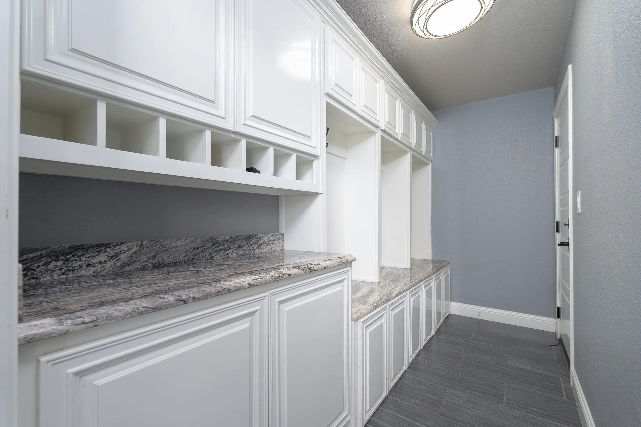 Mud Room leading to 2 car garage