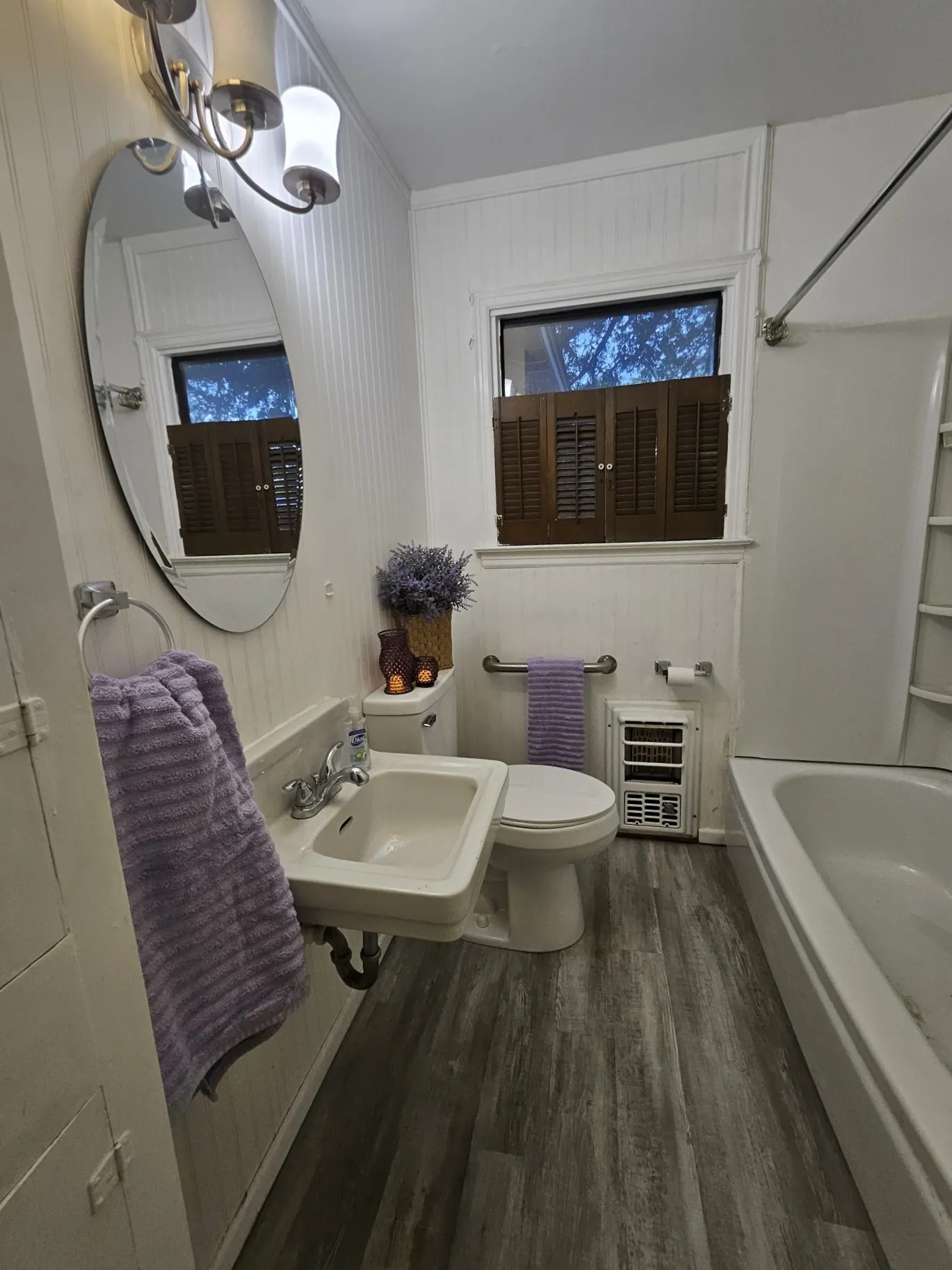 Single Family Residence For Sale in Taylor County , 1141 Westridge Drive, Abilene, Texas 79605, 3 Bedroom, 2 Bathroom, 1 Garage spaces, 1,583 Sqft, built in 1950, mls#21320869, Real Estate Agent in Abilene, Homes For Sale in Taylor county, Homes For Sale in Abilene, Realtor in Abilene Texas, Real Estate Brokerage Independent Realty Texas, Luminita Cordes Realtor