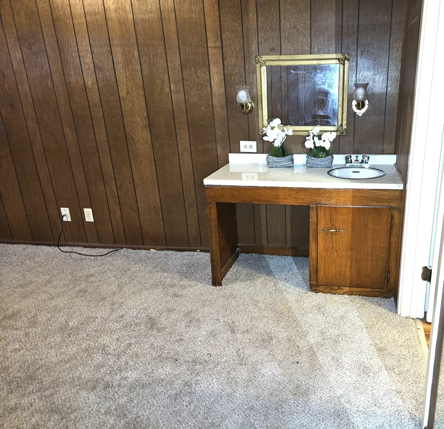 Single Family Residence For Sale in Taylor County , 1141 Westridge Drive, Abilene, Texas 79605, 3 Bedroom, 2 Bathroom, 1 Garage spaces, 1,583 Sqft, built in 1950, mls#21320869, Real Estate Agent in Abilene, Homes For Sale in Taylor county, Homes For Sale in Abilene, Realtor in Abilene Texas, Real Estate Brokerage Independent Realty Texas, Luminita Cordes Realtor