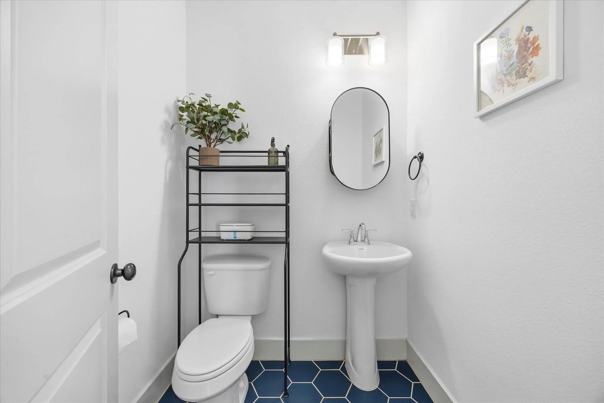 Townhouse For Rent in Tarrant County , 818 Trace Hawk Lane, Arlington, Texas 76005, 3 Bedroom, 3 Bathroom, 2 Garage spaces, 1,675 Sqft, built in 2021, mls#21320835, Real Estate Agent in Arlington, Homes For Rent in Tarrant county, Homes For Rent in Arlington, Realtor in Arlington Texas, Real Estate Brokerage Independent Realty Texas, Luminita Cordes Realtor