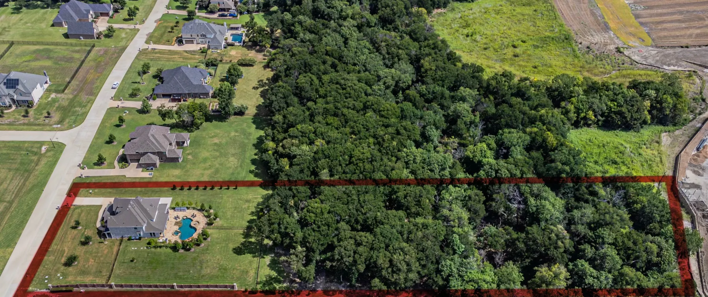 Single Family Residence For Sale in Collin County , 1821 Lincoln Road, Lucas, Texas 75002, 5 Bedroom, 4 Bathroom, 3 Garage spaces, 3,919 Sqft, built in 2019, mls#21318361, Real Estate Agent in Lucas, Homes For Sale in Collin county, Homes For Sale in Lucas, Realtor in Lucas Texas, Real Estate Brokerage Independent Realty Texas, Luminita Cordes Realtor