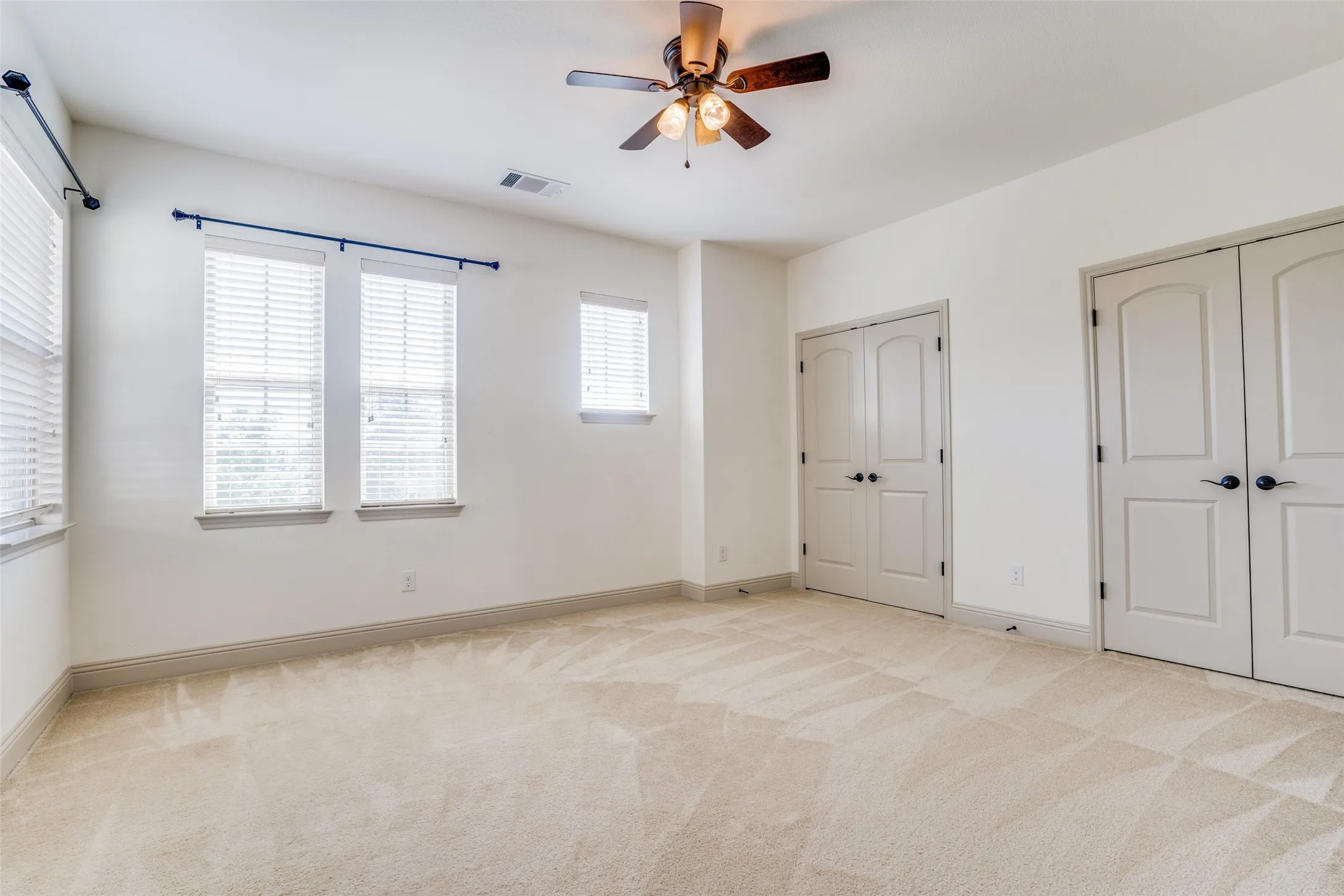 Single Family Residence For Rent in Collin County , 12226 Lazio Lane, Frisco, Texas 75035, 4 Bedroom, 4 Bathroom, 3 Garage spaces, 4,600 Sqft, built in 2016, mls#21314986, Real Estate Agent in Frisco, Homes For Rent in Collin county, Homes For Rent in Frisco, Realtor in Frisco Texas, Real Estate Brokerage Independent Realty Texas, Luminita Cordes Realtor