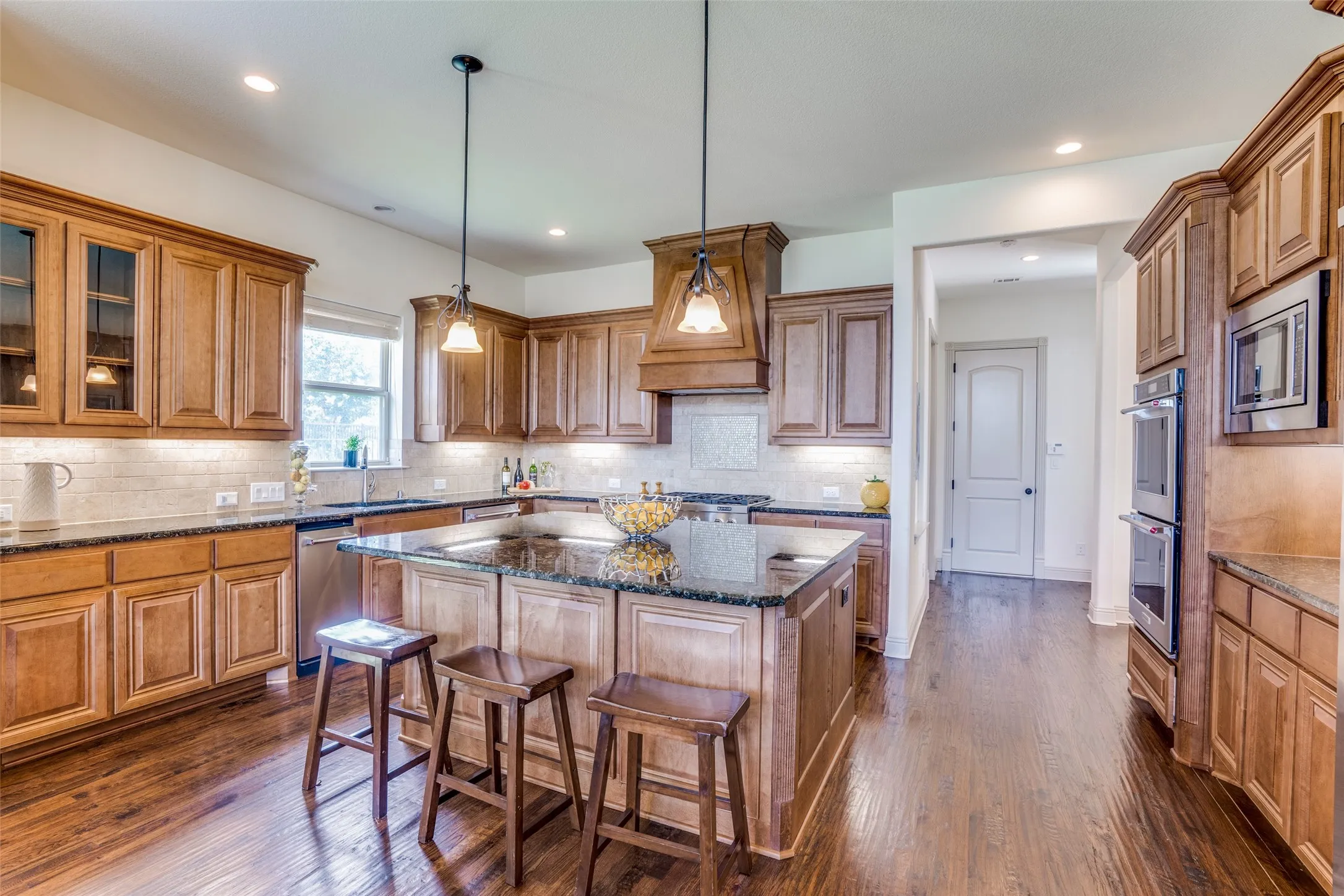 Single Family Residence For Rent in Collin County , 12226 Lazio Lane, Frisco, Texas 75035, 4 Bedroom, 4 Bathroom, 3 Garage spaces, 4,600 Sqft, built in 2016, mls#21314986, Real Estate Agent in Frisco, Homes For Rent in Collin county, Homes For Rent in Frisco, Realtor in Frisco Texas, Real Estate Brokerage Independent Realty Texas, Luminita Cordes Realtor