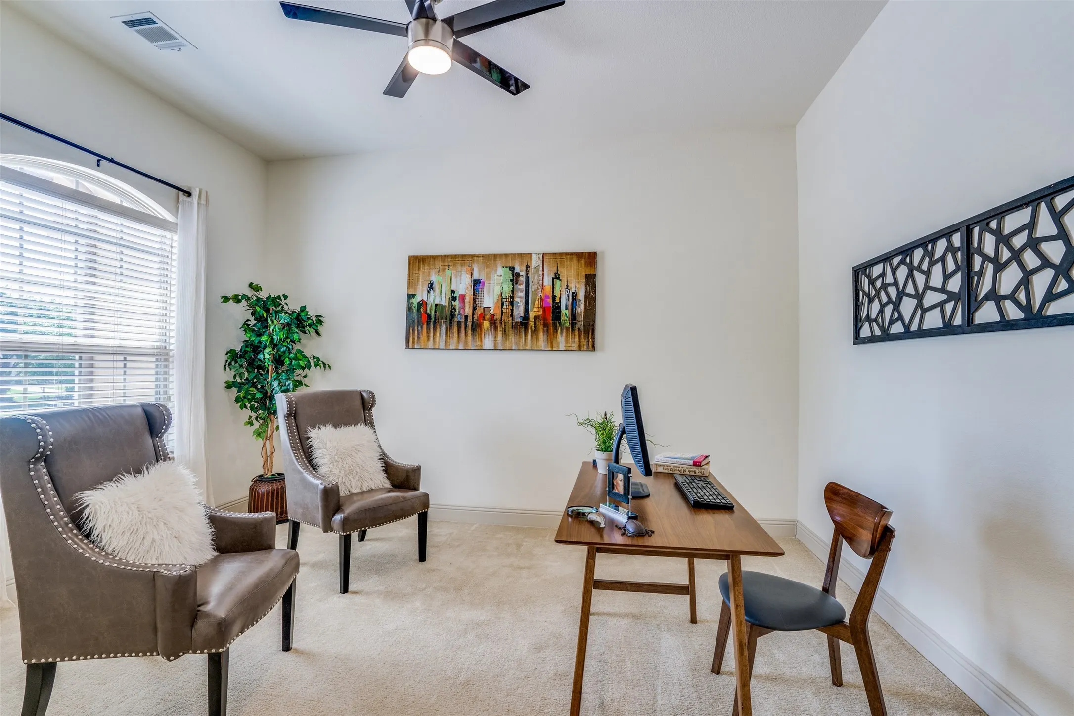 Single Family Residence For Rent in Collin County , 12226 Lazio Lane, Frisco, Texas 75035, 4 Bedroom, 4 Bathroom, 3 Garage spaces, 4,600 Sqft, built in 2016, mls#21314986, Real Estate Agent in Frisco, Homes For Rent in Collin county, Homes For Rent in Frisco, Realtor in Frisco Texas, Real Estate Brokerage Independent Realty Texas, Luminita Cordes Realtor