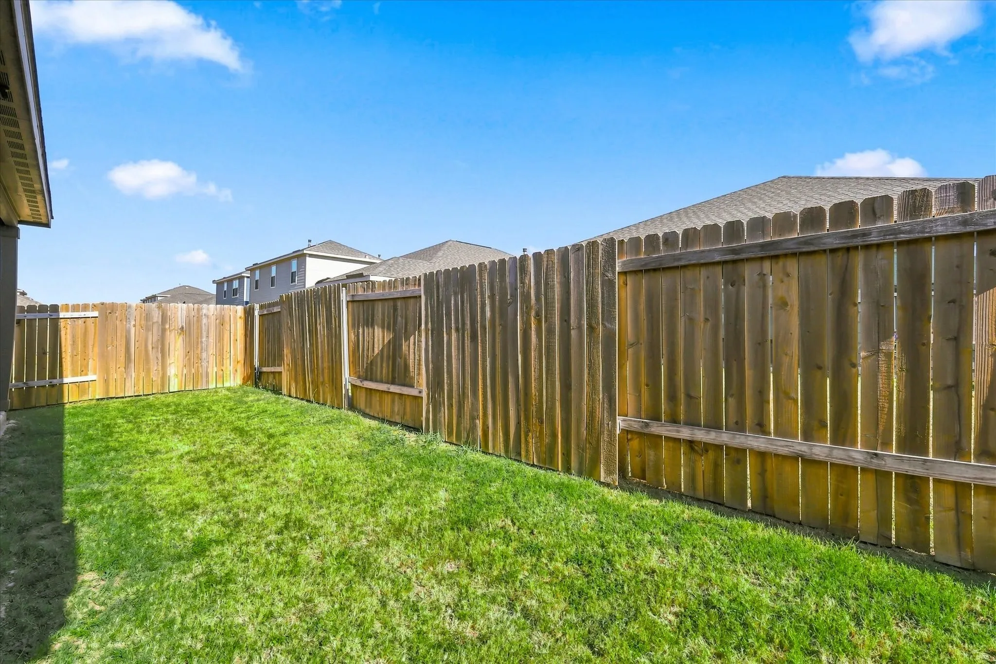 Single Family Residence For Sale in Denton County , 13518 Mineral Road, Ponder, Texas 76259, 3 Bedroom, 2 Bathroom, 2 Garage spaces, 1,551 Sqft, built in 2022, mls#21319120, Real Estate Agent in Ponder, Homes For Sale in Denton county, Homes For Sale in Ponder, Realtor in Ponder Texas, Real Estate Brokerage Independent Realty Texas, Luminita Cordes Realtor