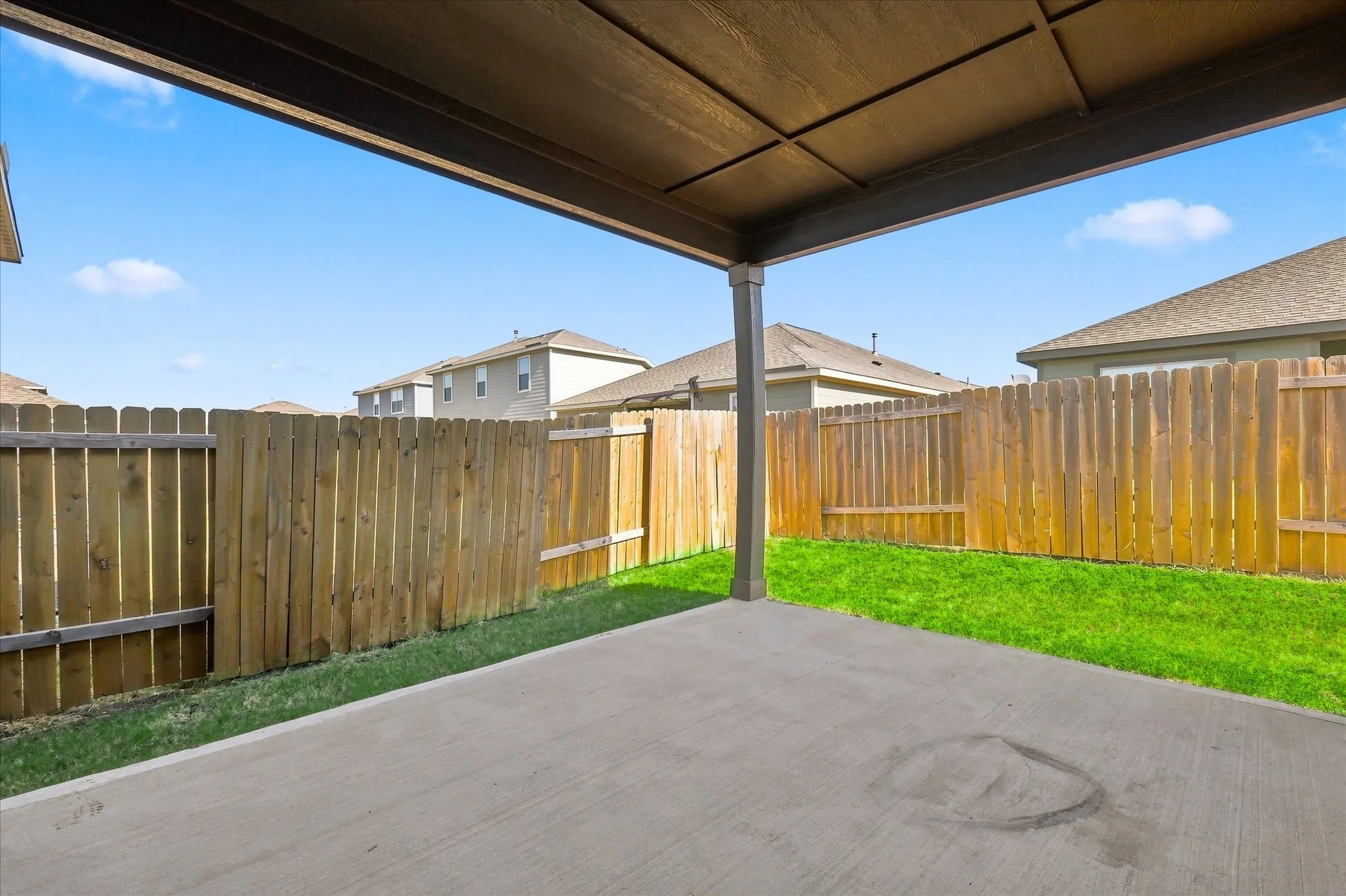 Single Family Residence For Sale in Denton County , 13518 Mineral Road, Ponder, Texas 76259, 3 Bedroom, 2 Bathroom, 2 Garage spaces, 1,551 Sqft, built in 2022, mls#21319120, Real Estate Agent in Ponder, Homes For Sale in Denton county, Homes For Sale in Ponder, Realtor in Ponder Texas, Real Estate Brokerage Independent Realty Texas, Luminita Cordes Realtor