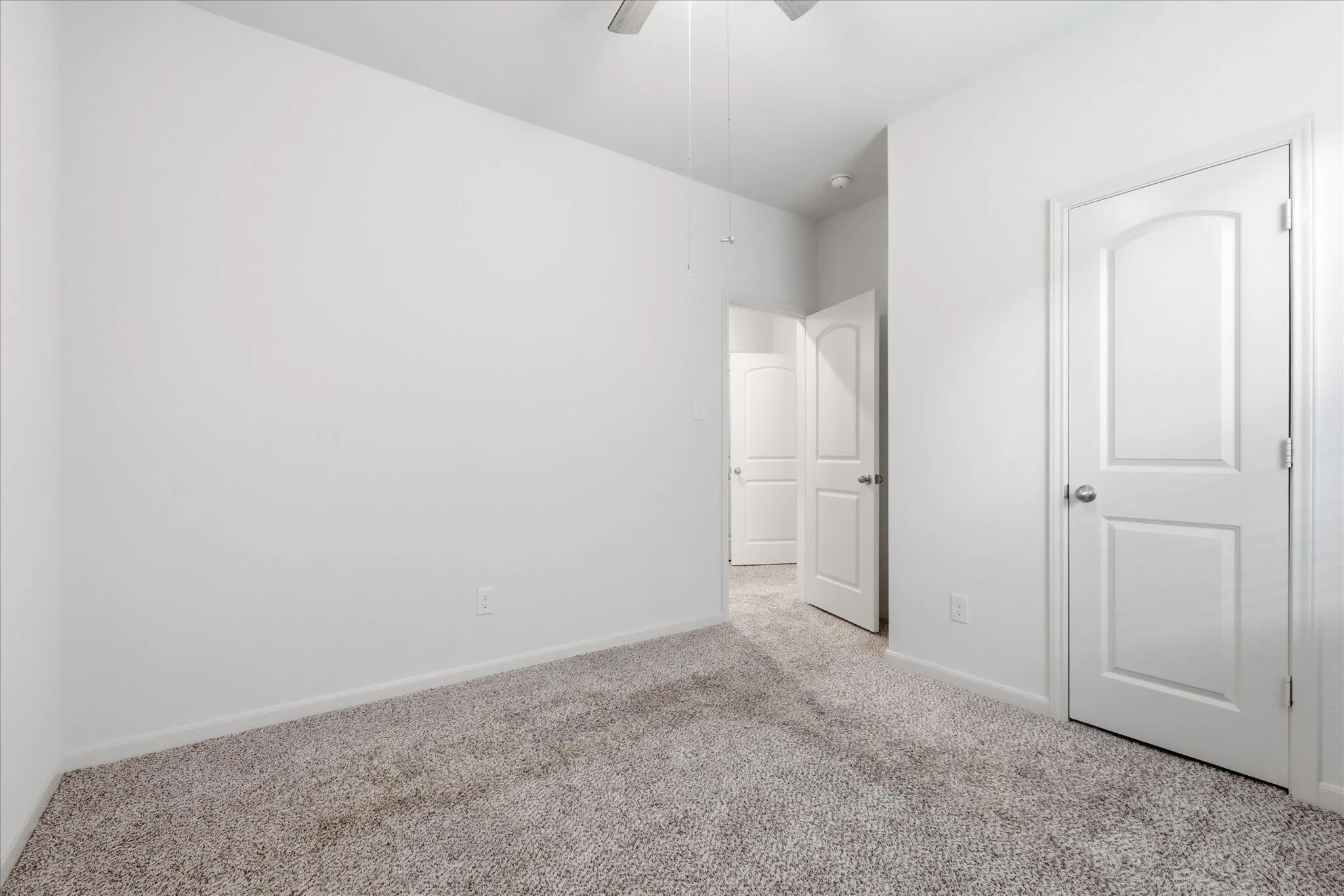 Single Family Residence For Sale in Denton County , 13518 Mineral Road, Ponder, Texas 76259, 3 Bedroom, 2 Bathroom, 2 Garage spaces, 1,551 Sqft, built in 2022, mls#21319120, Real Estate Agent in Ponder, Homes For Sale in Denton county, Homes For Sale in Ponder, Realtor in Ponder Texas, Real Estate Brokerage Independent Realty Texas, Luminita Cordes Realtor