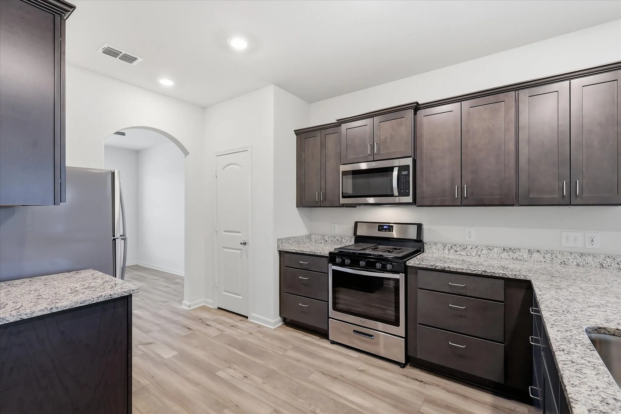 Single Family Residence For Rent in Denton County , 13518 Mineral Road, Ponder, Texas 76259, 3 Bedroom, 2 Bathroom, 2 Garage spaces, 1,551 Sqft, built in 2022, mls#21319130, Real Estate Agent in Ponder, Homes For Rent in Denton county, Homes For Rent in Ponder, Realtor in Ponder Texas, Real Estate Brokerage Independent Realty Texas, Luminita Cordes Realtor