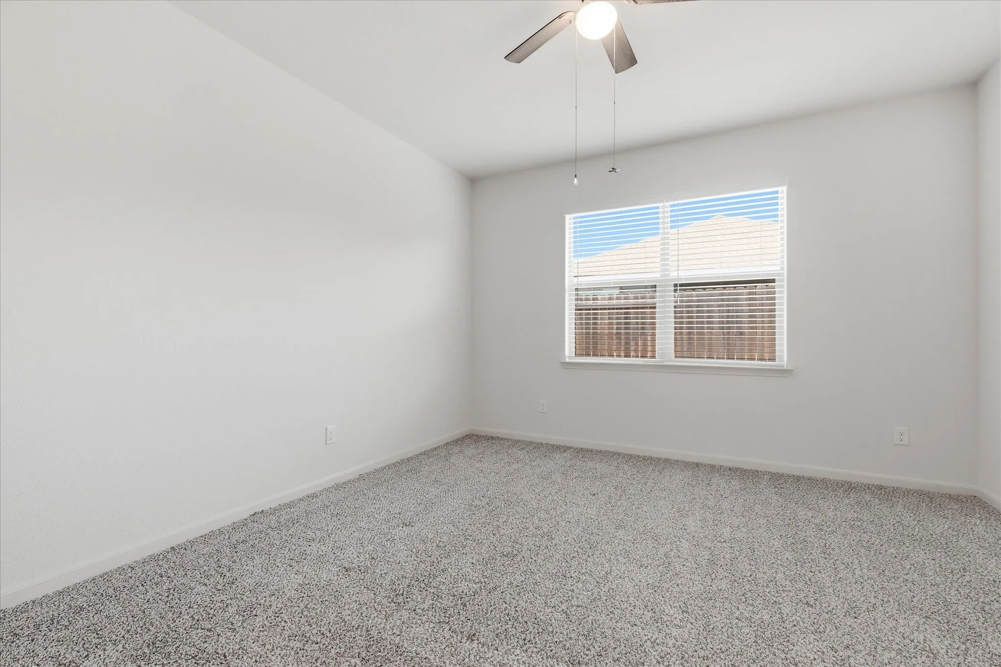 Single Family Residence For Rent in Denton County , 13518 Mineral Road, Ponder, Texas 76259, 3 Bedroom, 2 Bathroom, 2 Garage spaces, 1,551 Sqft, built in 2022, mls#21319130, Real Estate Agent in Ponder, Homes For Rent in Denton county, Homes For Rent in Ponder, Realtor in Ponder Texas, Real Estate Brokerage Independent Realty Texas, Luminita Cordes Realtor