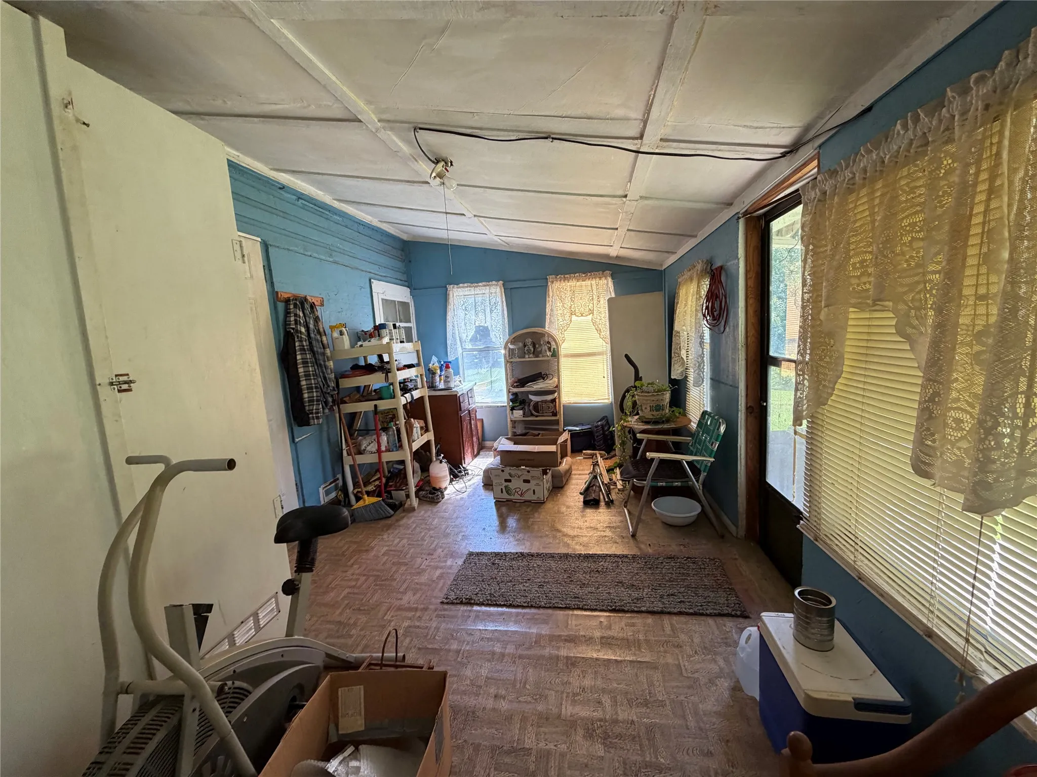 Single Family Residence For Sale in Lamar County , 461 County Road 35950, Arthur City, Texas 75411, 2 Bedrooms, 1 Bathroom, Garage spaces, 1,288 Sqft, built in 0, Price $125,000, mls#21320889, Real Estate Agent in Arthur City, Homes For Sale in Lamar county, Homes For Sale in Arthur City, Realtor in Arthur City Texas, Real Estate Brokerage Independent Realty Texas, Luminita Cordes Realtor