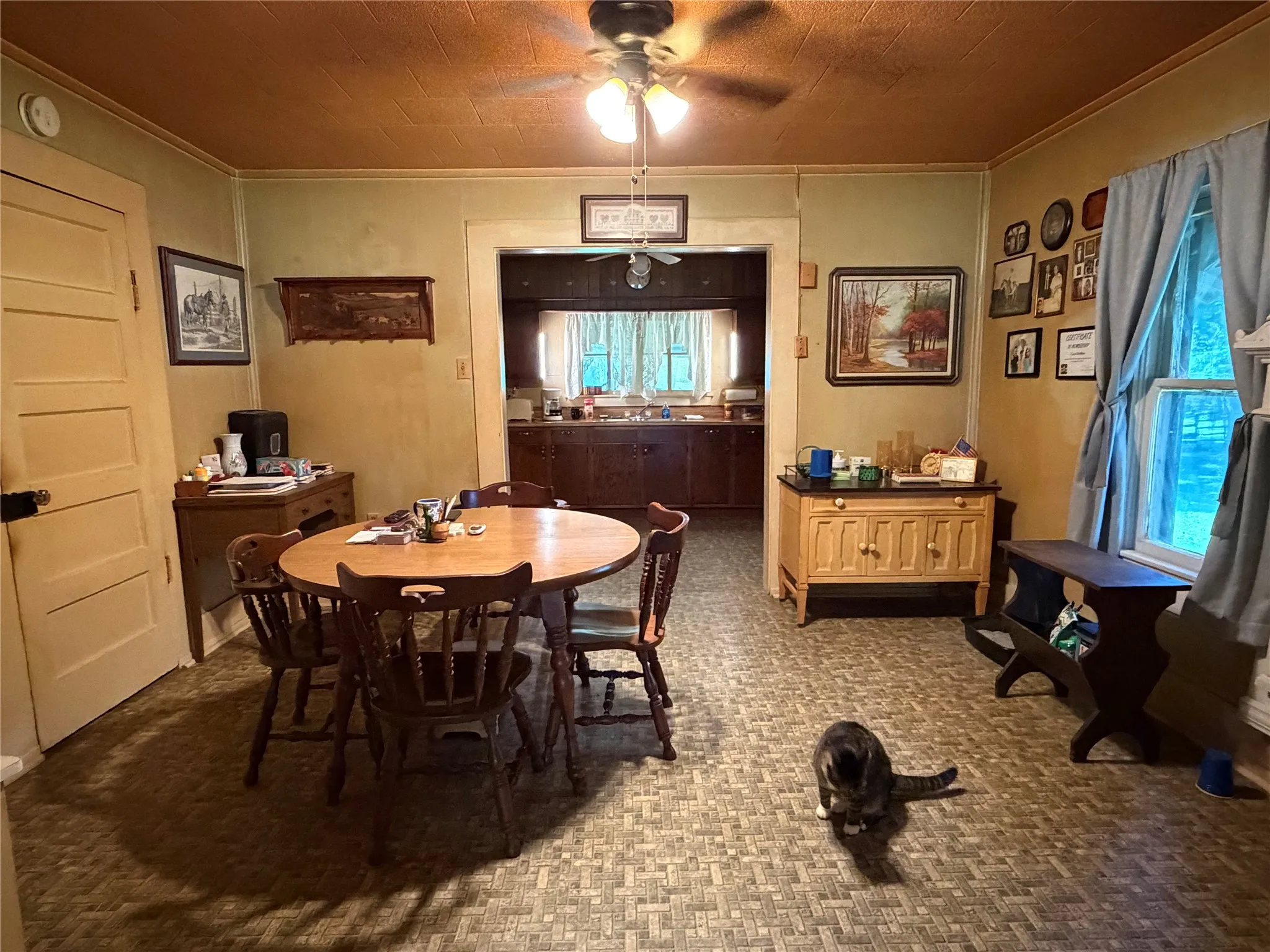Single Family Residence For Sale in Lamar County , 461 County Road 35950, Arthur City, Texas 75411, 2 Bedrooms, 1 Bathroom, Garage spaces, 1,288 Sqft, built in 0, Price $125,000, mls#21320889, Real Estate Agent in Arthur City, Homes For Sale in Lamar county, Homes For Sale in Arthur City, Realtor in Arthur City Texas, Real Estate Brokerage Independent Realty Texas, Luminita Cordes Realtor