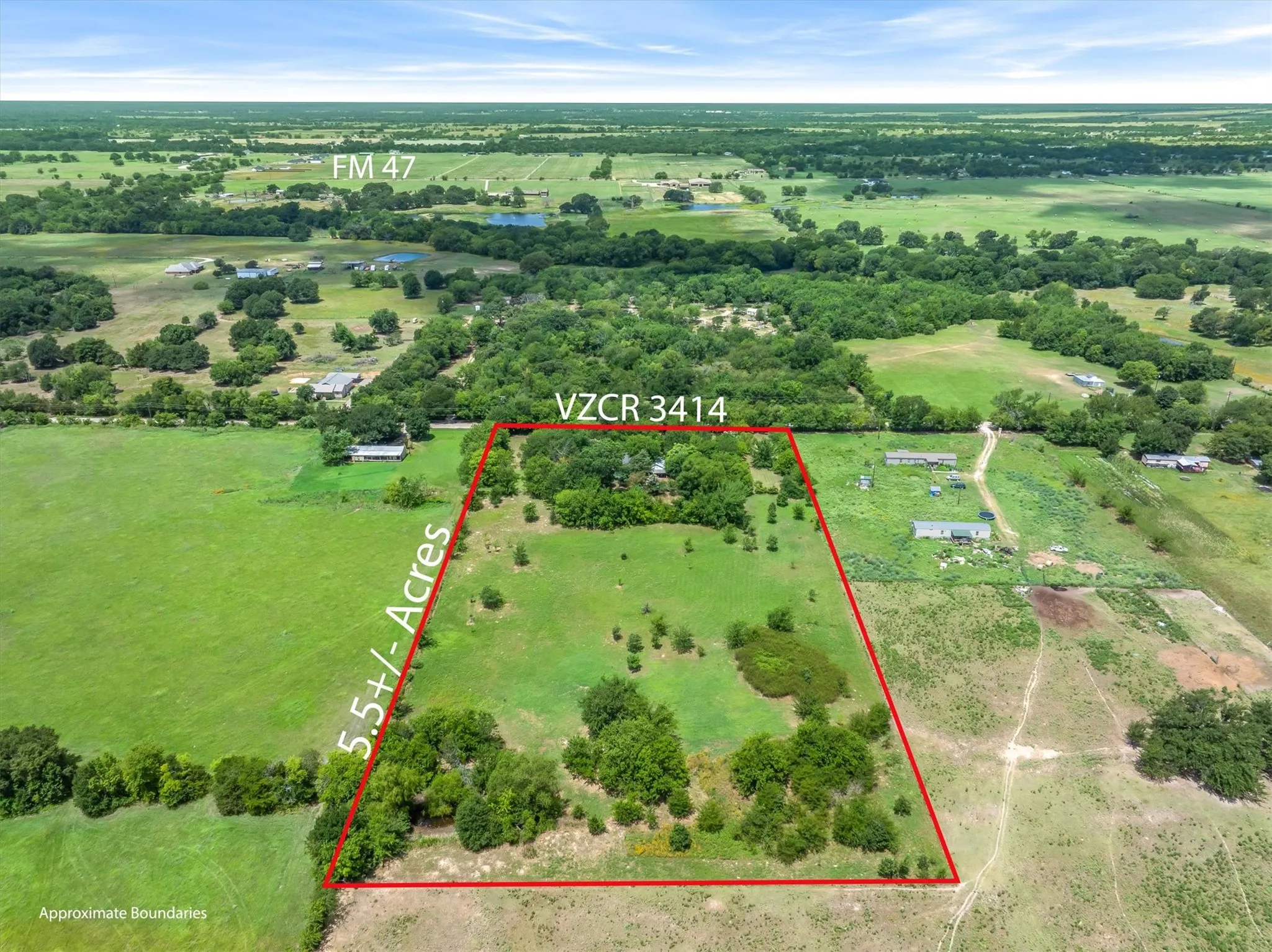 Single Family Residence For Sale in Van Zandt County , 1100 Vz County Road 3414, Wills Point, Texas 75169, 3 Bedroom, 3 Bathroom, 2 Garage spaces, 1,768 Sqft, built in 1997, mls#21320818, Real Estate Agent in Wills Point, Homes For Sale in Van Zandt county, Homes For Sale in Wills Point, Realtor in Wills Point Texas, Real Estate Brokerage Independent Realty Texas, Luminita Cordes Realtor