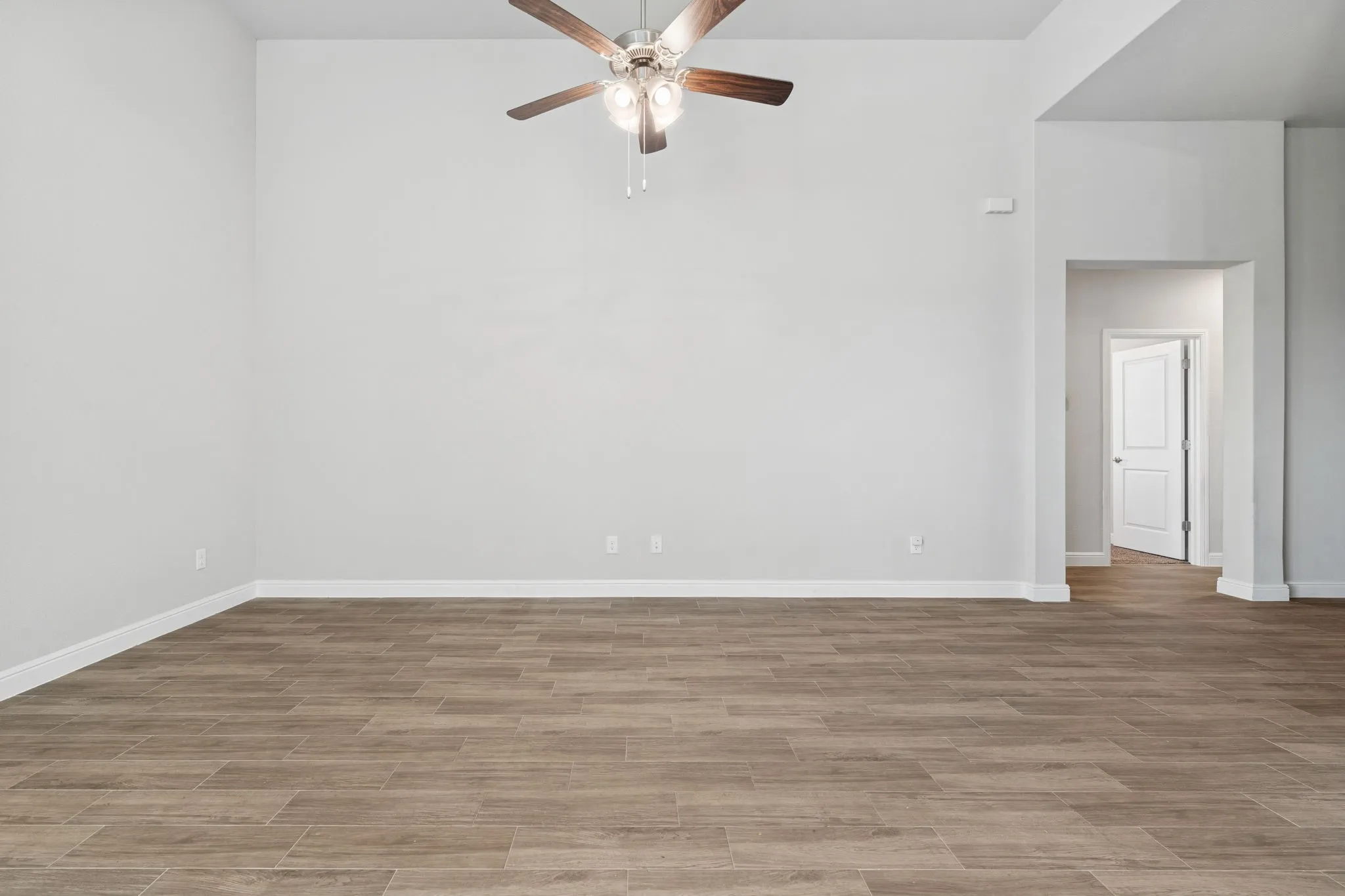 Single Family Residence For Sale in Denton County , 525 Big Horn Pass, Denton, Texas 76210, 4 Bedrooms, 2 Bathrooms, 2 Garage spaces, 1,793 Sqft, built in 2022, Price $380,000, mls#21309518, Real Estate Agent in Denton, Homes For Sale in Denton county, Homes For Sale in Denton, Realtor in Denton Texas, Real Estate Brokerage Independent Realty Texas, Luminita Cordes Realtor