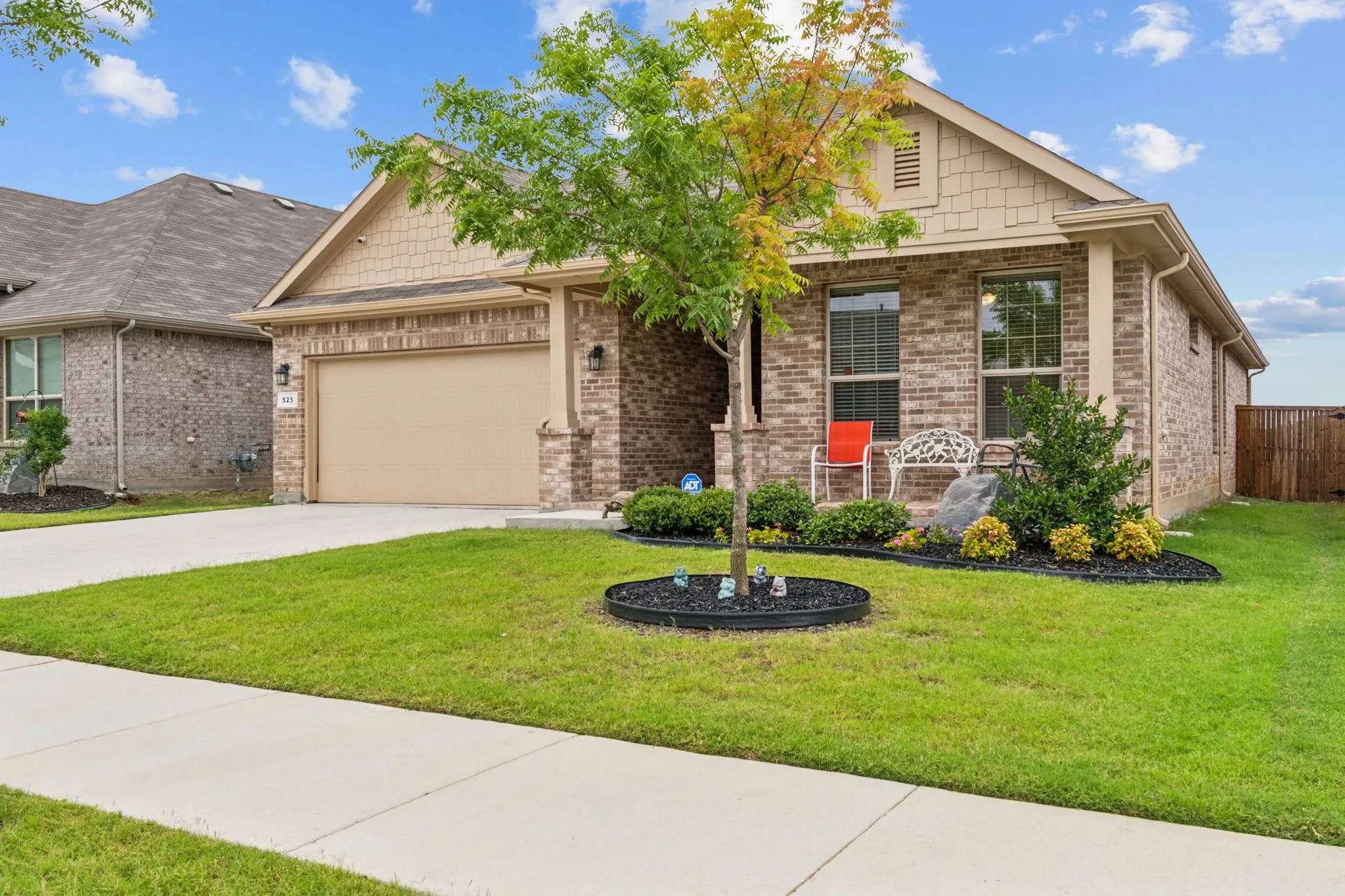 Single Family Residence For Sale in Denton County , 525 Big Horn Pass, Denton, Texas 76210, 4 Bedrooms, 2 Bathrooms, 2 Garage spaces, 1,793 Sqft, built in 2022, Price $380,000, mls#21309518, Real Estate Agent in Denton, Homes For Sale in Denton county, Homes For Sale in Denton, Realtor in Denton Texas, Real Estate Brokerage Independent Realty Texas, Luminita Cordes Realtor