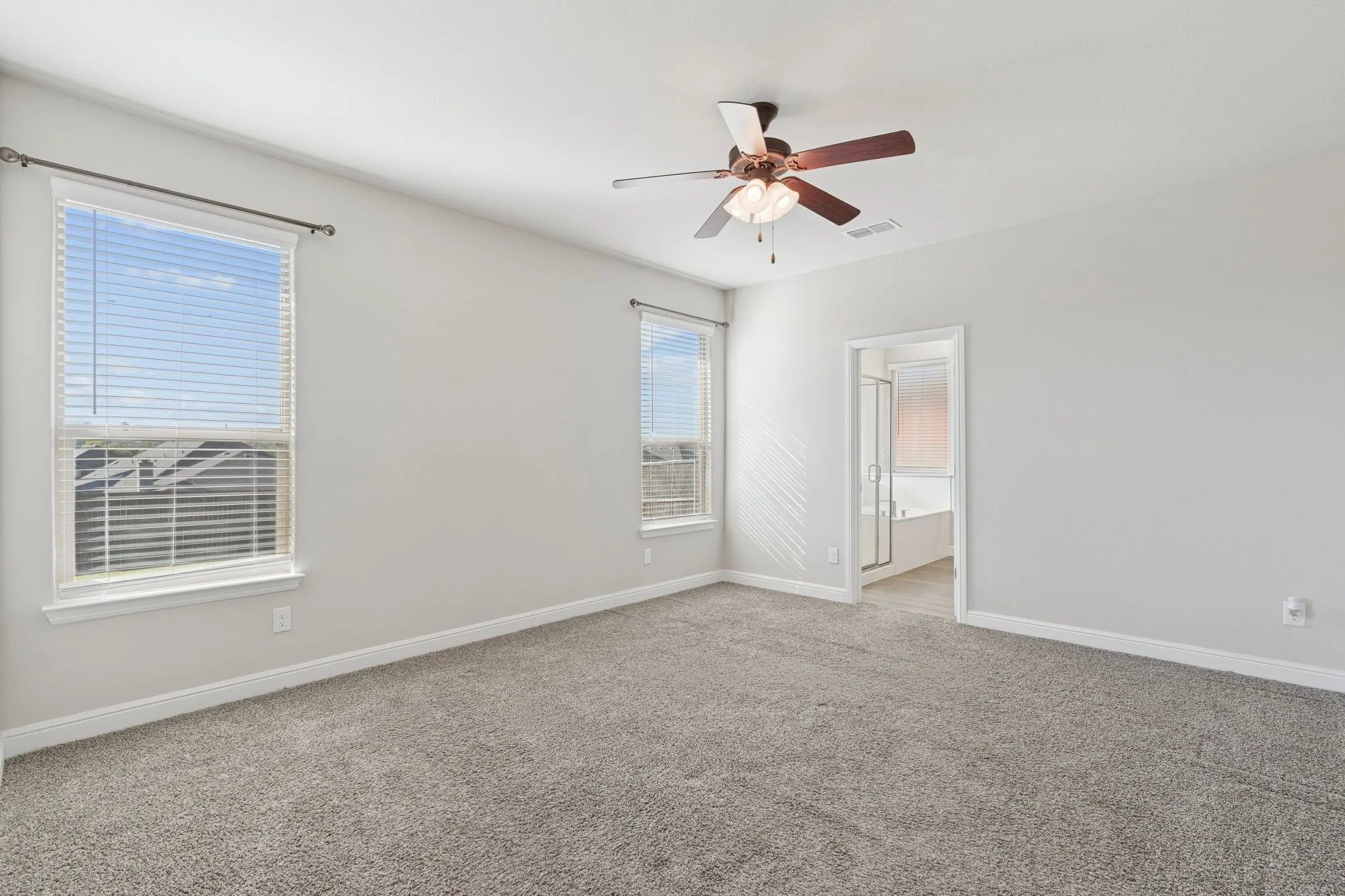 Single Family Residence For Sale in Denton County , 525 Big Horn Pass, Denton, Texas 76210, 4 Bedrooms, 2 Bathrooms, 2 Garage spaces, 1,793 Sqft, built in 2022, Price $380,000, mls#21309518, Real Estate Agent in Denton, Homes For Sale in Denton county, Homes For Sale in Denton, Realtor in Denton Texas, Real Estate Brokerage Independent Realty Texas, Luminita Cordes Realtor