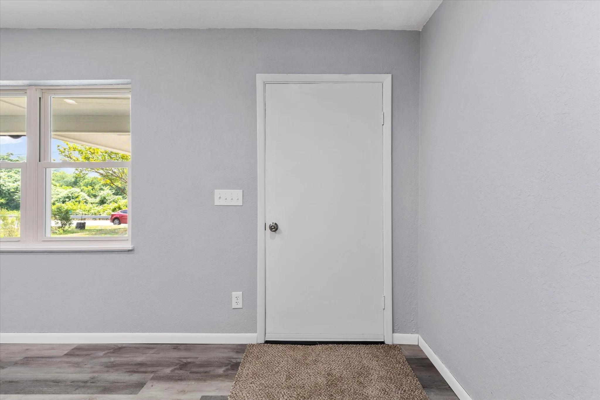 Single Family Residence For Sale in Somervell County , 1509 Van Zandt Road, Glen Rose, Texas 76043, 3 Bedroom, 3 Bathroom, Garage spaces, 1,881 Sqft, built in 1950, mls#21318639, Real Estate Agent in Glen Rose, Homes For Sale in Somervell county, Homes For Sale in Glen Rose, Realtor in Glen Rose Texas, Real Estate Brokerage Independent Realty Texas, Luminita Cordes Realtor