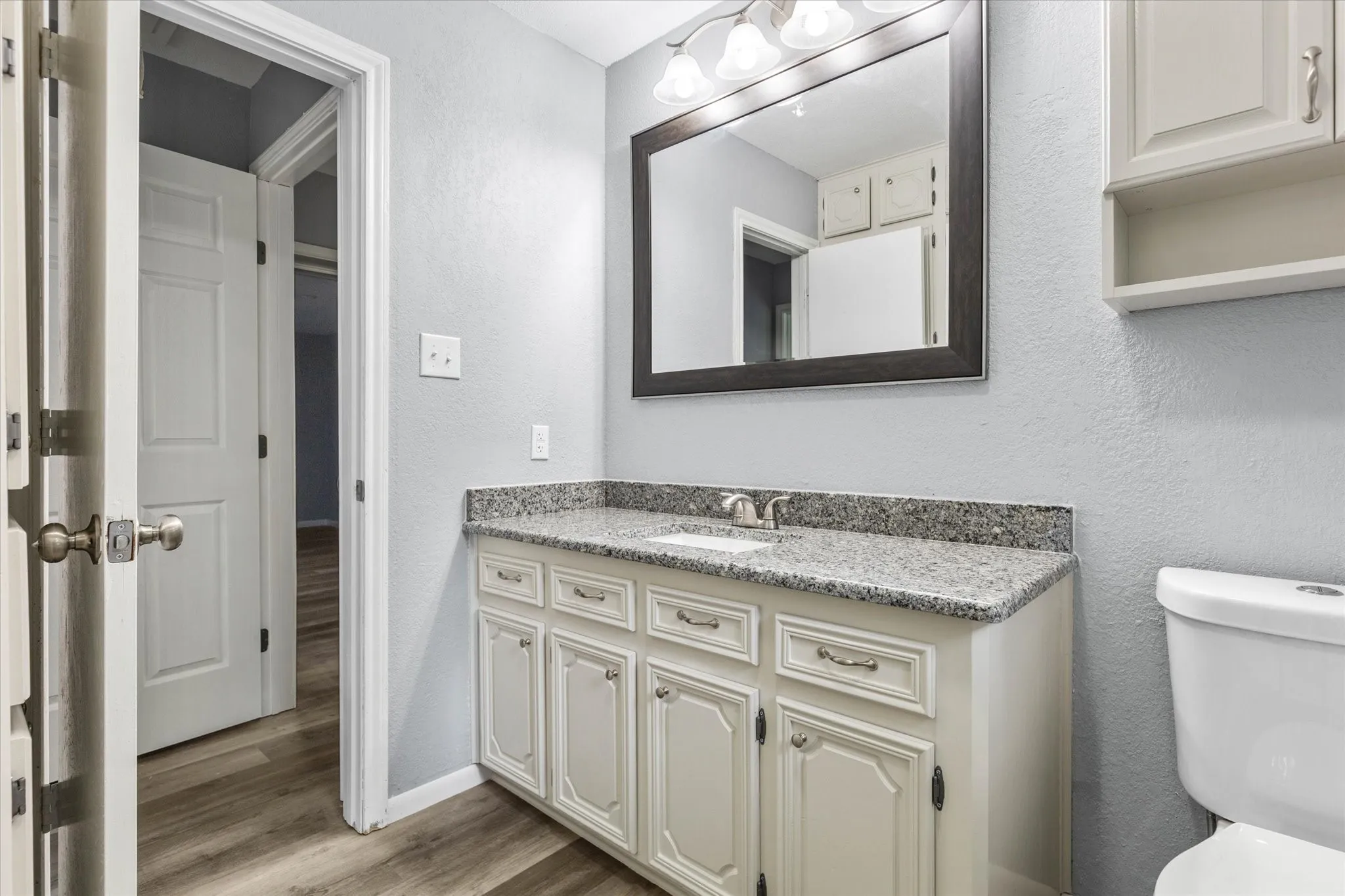 Single Family Residence For Sale in Somervell County , 1509 Van Zandt Road, Glen Rose, Texas 76043, 3 Bedroom, 3 Bathroom, Garage spaces, 1,881 Sqft, built in 1950, mls#21318639, Real Estate Agent in Glen Rose, Homes For Sale in Somervell county, Homes For Sale in Glen Rose, Realtor in Glen Rose Texas, Real Estate Brokerage Independent Realty Texas, Luminita Cordes Realtor