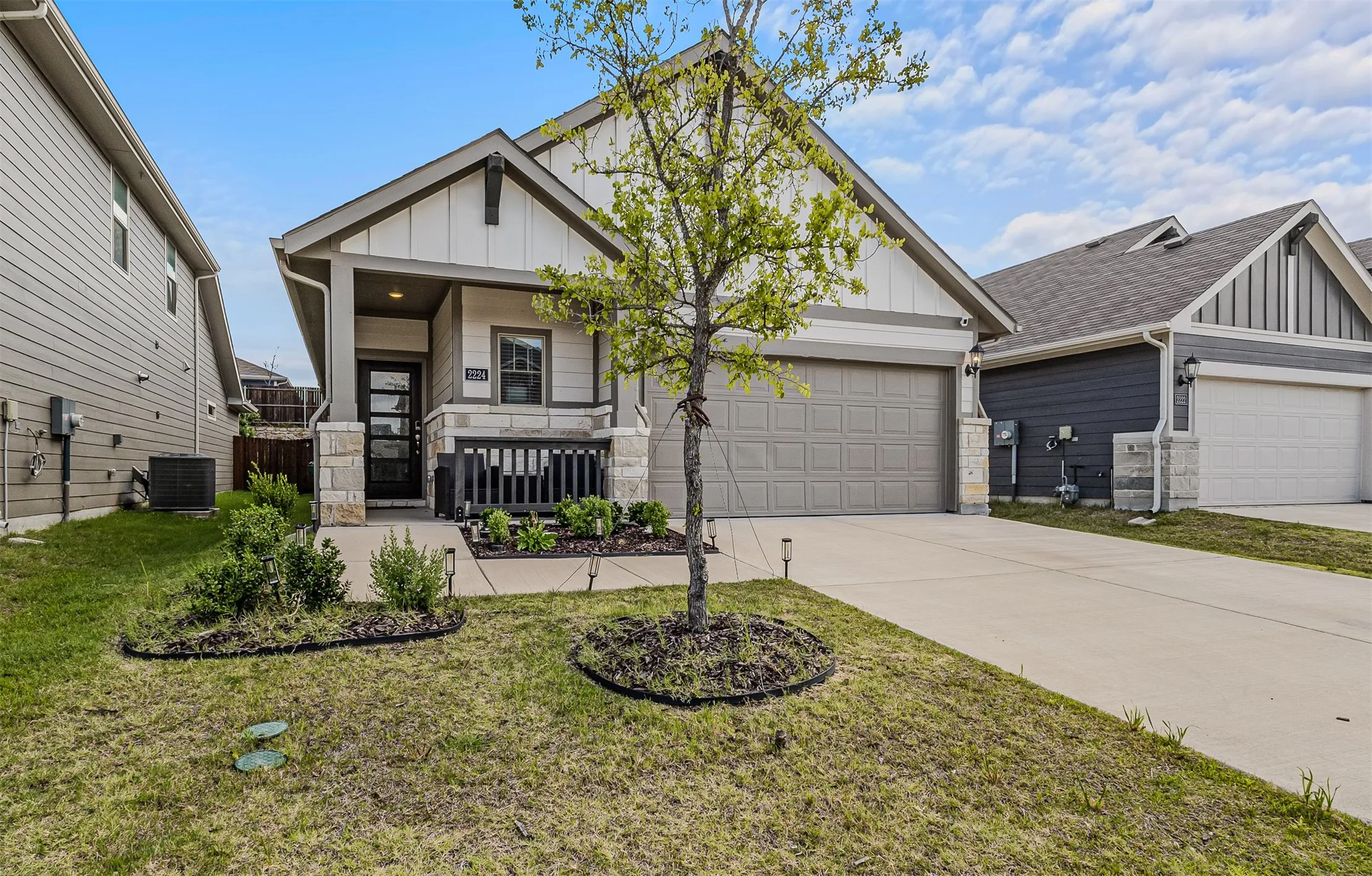 Single Family Residence For Sale in Kaufman County , 2224 Cliff Springs Drive, Forney, Texas 75126, 3 Bedroom, 2 Bathroom, 2 Garage spaces, 1,506 Sqft, built in 2023, mls#21319846, Real Estate Agent in Forney, Homes For Sale in Kaufman county, Homes For Sale in Forney, Realtor in Forney Texas, Real Estate Brokerage Independent Realty Texas, Luminita Cordes Realtor