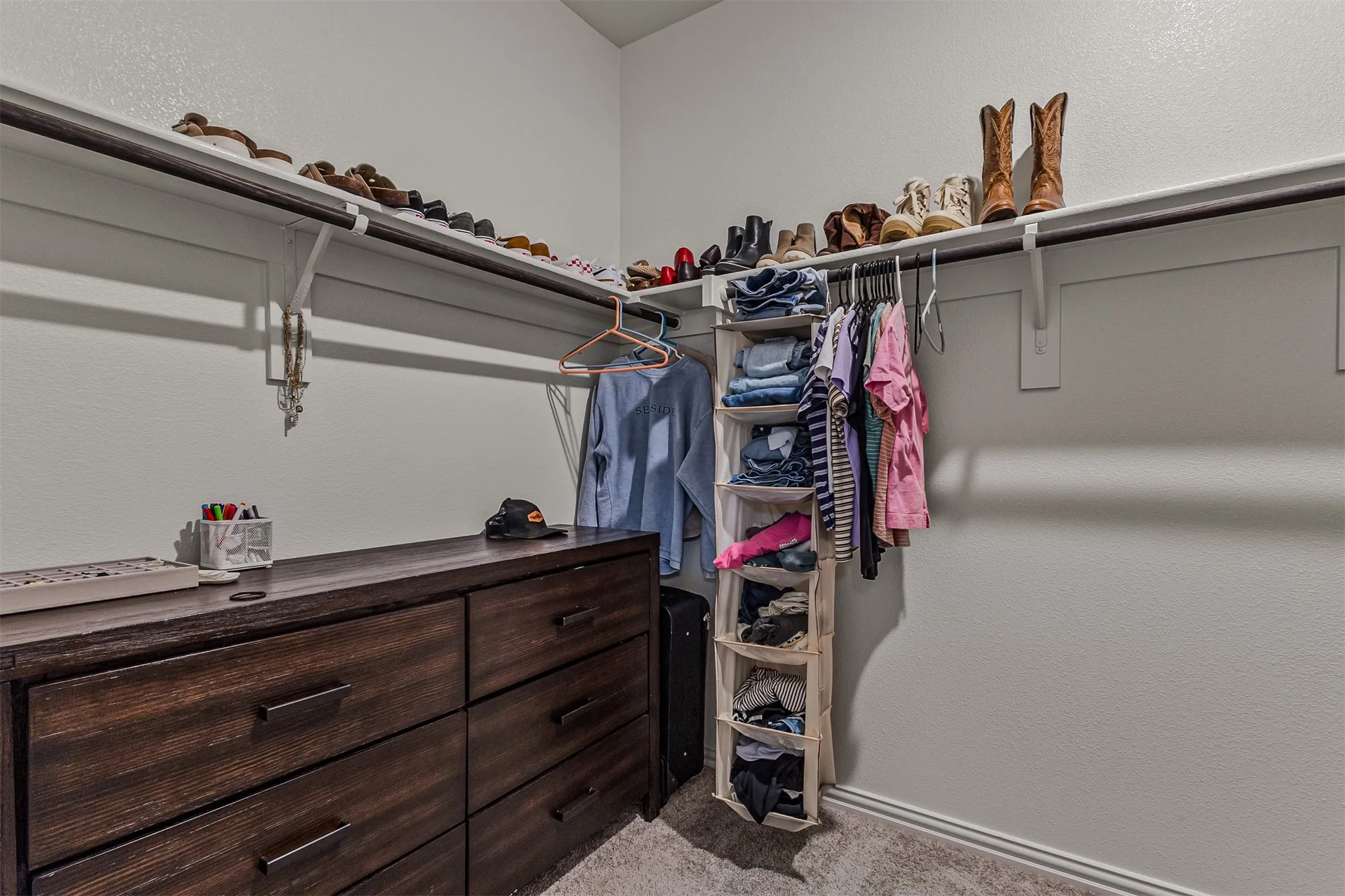 Single Family Residence For Sale in Kaufman County , 2224 Cliff Springs Drive, Forney, Texas 75126, 3 Bedroom, 2 Bathroom, 2 Garage spaces, 1,506 Sqft, built in 2023, mls#21319846, Real Estate Agent in Forney, Homes For Sale in Kaufman county, Homes For Sale in Forney, Realtor in Forney Texas, Real Estate Brokerage Independent Realty Texas, Luminita Cordes Realtor