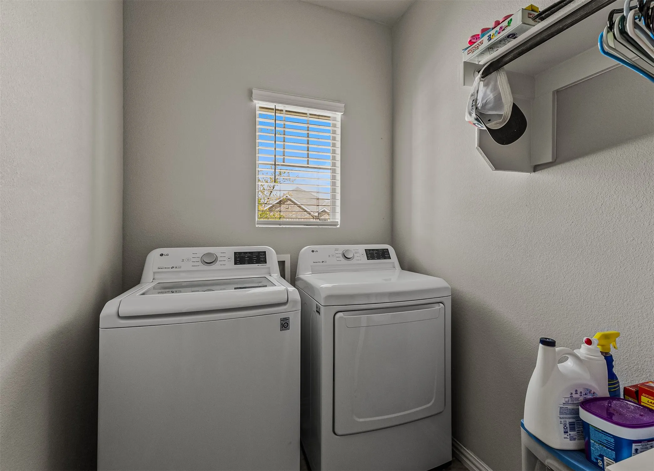 Single Family Residence For Sale in Kaufman County , 2224 Cliff Springs Drive, Forney, Texas 75126, 3 Bedroom, 2 Bathroom, 2 Garage spaces, 1,506 Sqft, built in 2023, mls#21319846, Real Estate Agent in Forney, Homes For Sale in Kaufman county, Homes For Sale in Forney, Realtor in Forney Texas, Real Estate Brokerage Independent Realty Texas, Luminita Cordes Realtor