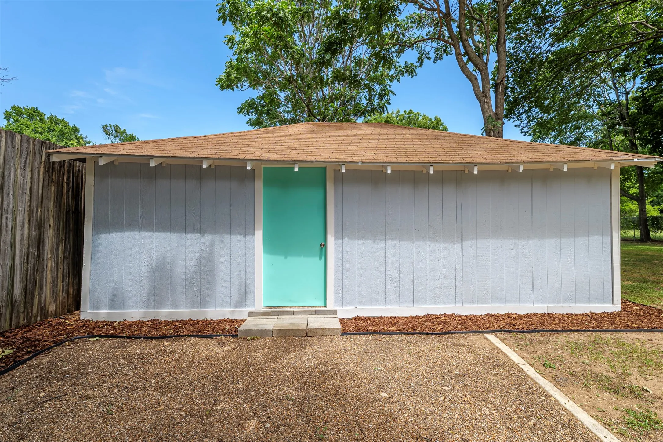 Garage/Storage