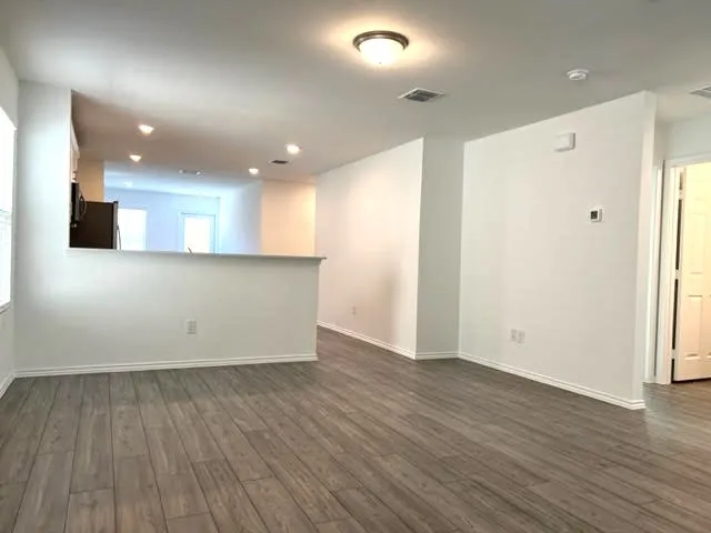 Single Family Residence For Rent in Collin County , 829 Lake Fletcher Road, Princeton, Texas 75407, 3 Bedroom, 2 Bathroom, 2 Garage spaces, 1,563 Sqft, built in 2023, mls#21302507, Real Estate Agent in Princeton, Homes For Rent in Collin county, Homes For Rent in Princeton, Realtor in Princeton Texas, Real Estate Brokerage Independent Realty Texas, Luminita Cordes Realtor