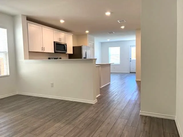 Single Family Residence For Rent in Collin County , 829 Lake Fletcher Road, Princeton, Texas 75407, 3 Bedroom, 2 Bathroom, 2 Garage spaces, 1,563 Sqft, built in 2023, mls#21302507, Real Estate Agent in Princeton, Homes For Rent in Collin county, Homes For Rent in Princeton, Realtor in Princeton Texas, Real Estate Brokerage Independent Realty Texas, Luminita Cordes Realtor