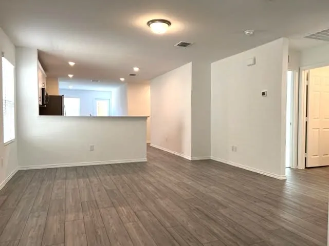 Single Family Residence For Rent in Collin County , 829 Lake Fletcher Road, Princeton, Texas 75407, 3 Bedroom, 2 Bathroom, 2 Garage spaces, 1,563 Sqft, built in 2023, mls#21302507, Real Estate Agent in Princeton, Homes For Rent in Collin county, Homes For Rent in Princeton, Realtor in Princeton Texas, Real Estate Brokerage Independent Realty Texas, Luminita Cordes Realtor