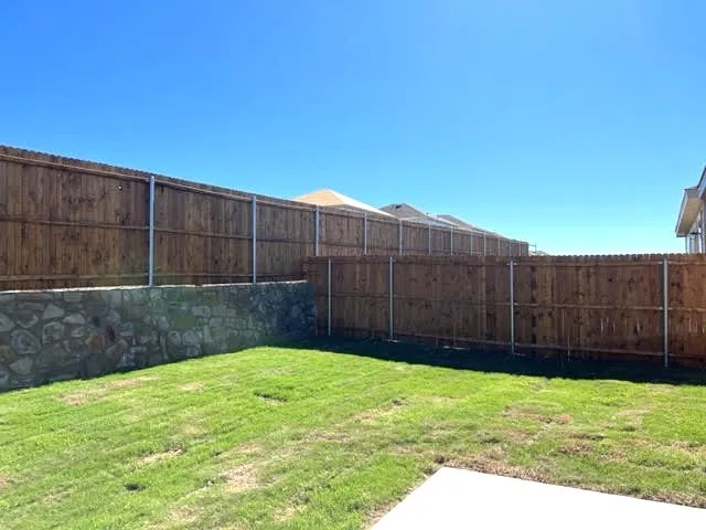 Single Family Residence For Rent in Collin County , 829 Lake Fletcher Road, Princeton, Texas 75407, 3 Bedroom, 2 Bathroom, 2 Garage spaces, 1,563 Sqft, built in 2023, mls#21302507, Real Estate Agent in Princeton, Homes For Rent in Collin county, Homes For Rent in Princeton, Realtor in Princeton Texas, Real Estate Brokerage Independent Realty Texas, Luminita Cordes Realtor