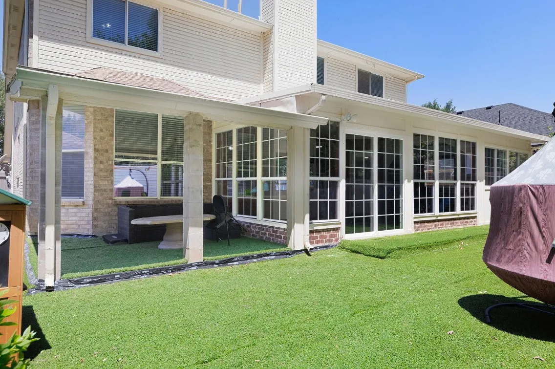Single Family Residence For Sale in Dallas County , 3348 Autumn View Drive, Grand Prairie, Texas 75050, 5 Bedroom, 4 Bathroom, Garage spaces, 2,847 Sqft, built in 2003, mls#21320804, Real Estate Agent in Grand Prairie, Homes For Sale in Dallas county, Homes For Sale in Grand Prairie, Realtor in Grand Prairie Texas, Real Estate Brokerage Independent Realty Texas, Luminita Cordes Realtor