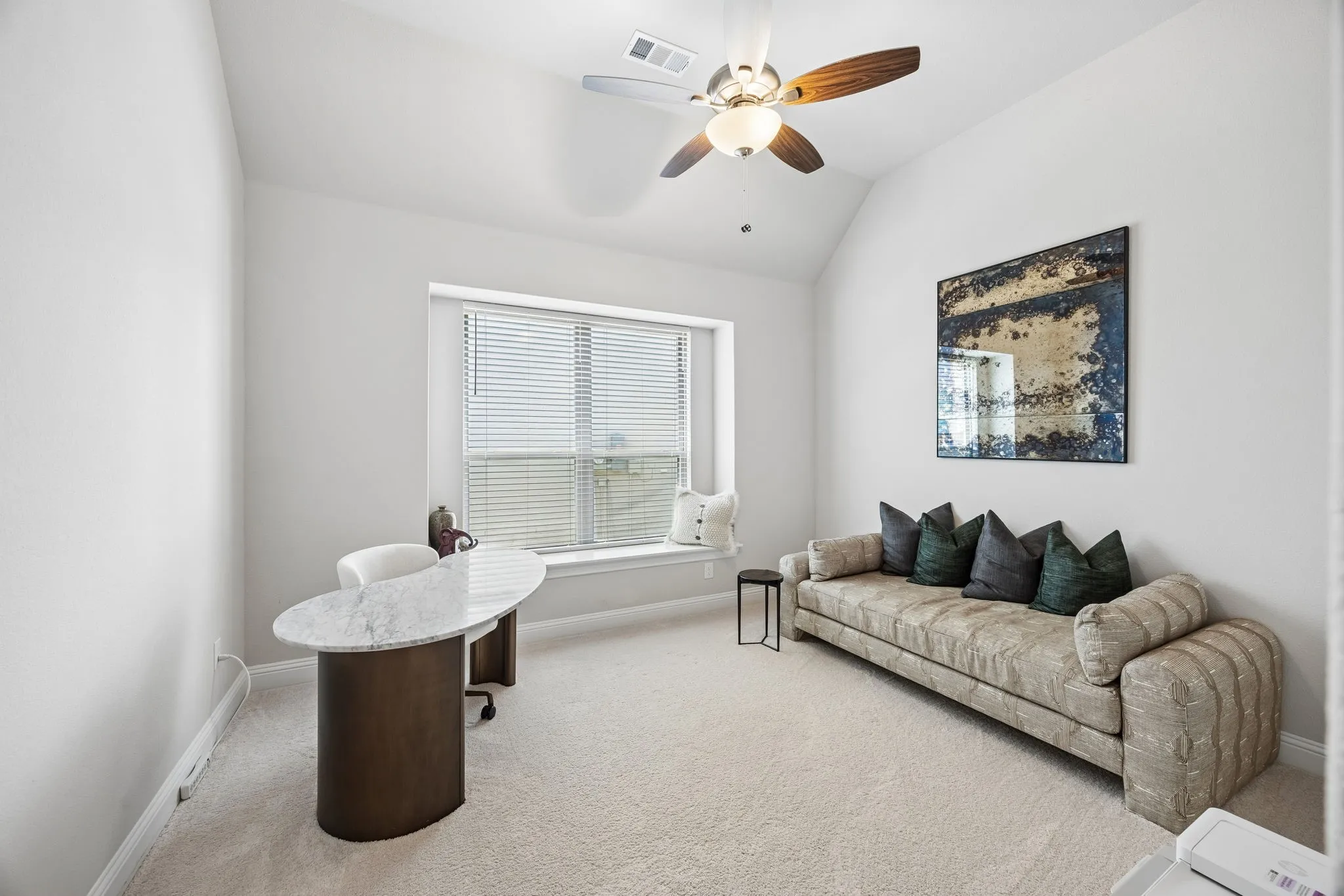 Single Family Residence For Sale in Denton County , 4204 Hidden Cove Road, Little Elm, Texas 75068, 4 Bedroom, 3 Bathroom, 3 Garage spaces, 3,168 Sqft, built in 2022, mls#21319861, Real Estate Agent in Little Elm, Homes For Sale in Denton county, Homes For Sale in Little Elm, Realtor in Little Elm Texas, Real Estate Brokerage Independent Realty Texas, Luminita Cordes Realtor