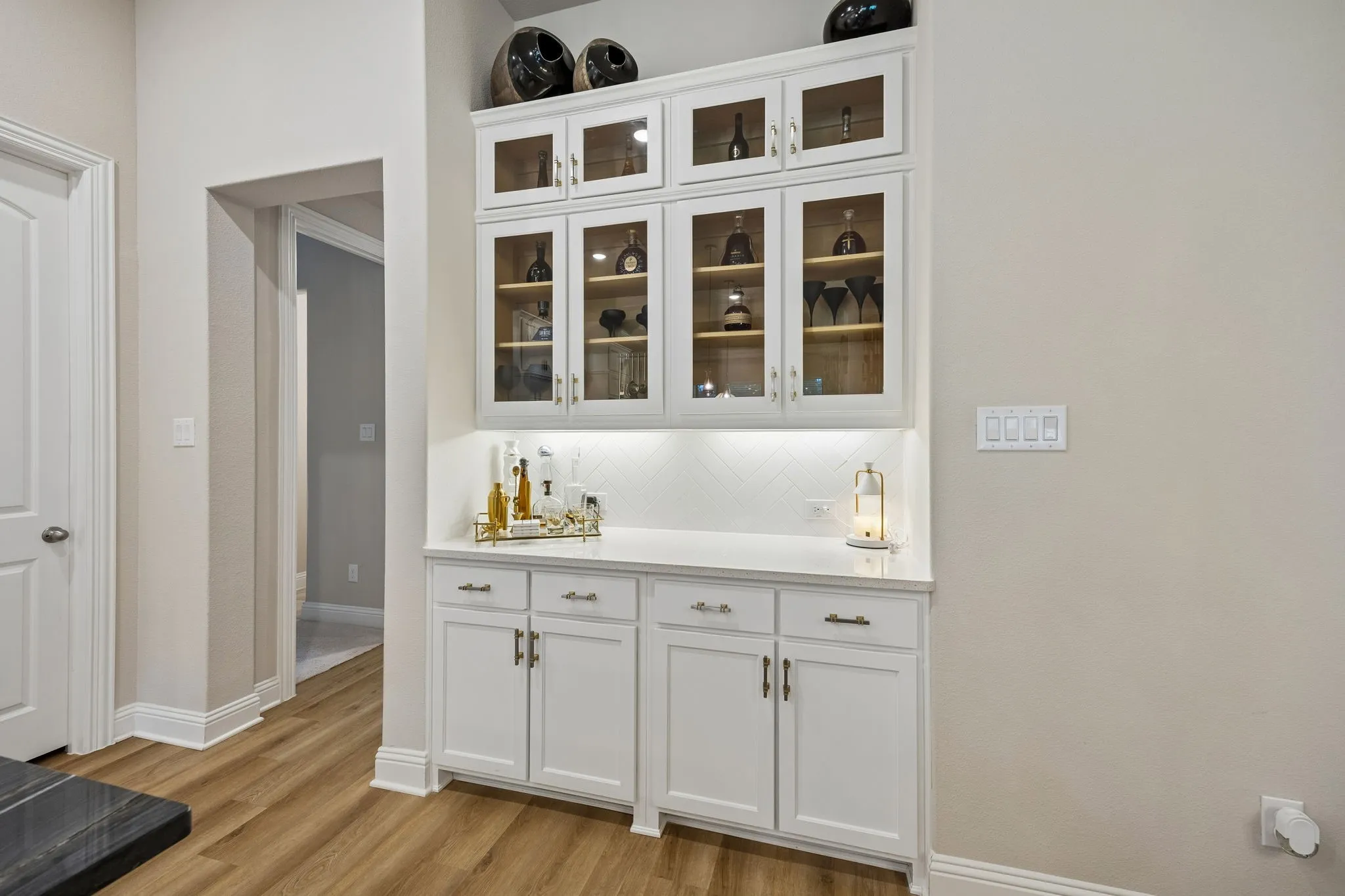 Single Family Residence For Sale in Denton County , 4204 Hidden Cove Road, Little Elm, Texas 75068, 4 Bedroom, 3 Bathroom, 3 Garage spaces, 3,168 Sqft, built in 2022, mls#21319861, Real Estate Agent in Little Elm, Homes For Sale in Denton county, Homes For Sale in Little Elm, Realtor in Little Elm Texas, Real Estate Brokerage Independent Realty Texas, Luminita Cordes Realtor