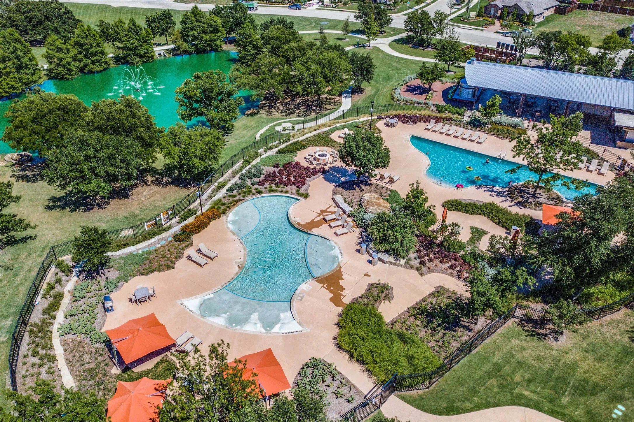 Single Family Residence For Sale in Denton County , 4204 Hidden Cove Road, Little Elm, Texas 75068, 4 Bedroom, 3 Bathroom, 3 Garage spaces, 3,168 Sqft, built in 2022, mls#21319861, Real Estate Agent in Little Elm, Homes For Sale in Denton county, Homes For Sale in Little Elm, Realtor in Little Elm Texas, Real Estate Brokerage Independent Realty Texas, Luminita Cordes Realtor