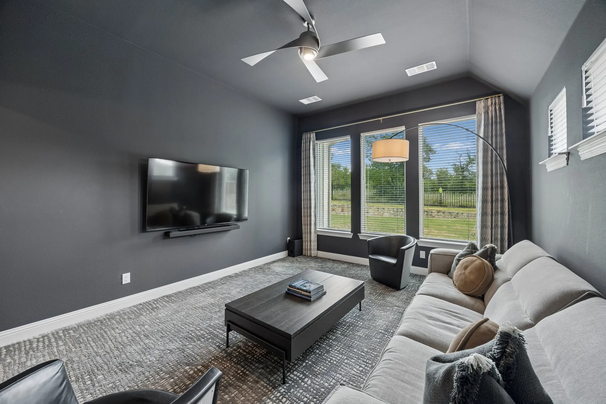 Single Family Residence For Sale in Denton County , 4204 Hidden Cove Road, Little Elm, Texas 75068, 4 Bedroom, 3 Bathroom, 3 Garage spaces, 3,168 Sqft, built in 2022, mls#21319861, Real Estate Agent in Little Elm, Homes For Sale in Denton county, Homes For Sale in Little Elm, Realtor in Little Elm Texas, Real Estate Brokerage Independent Realty Texas, Luminita Cordes Realtor