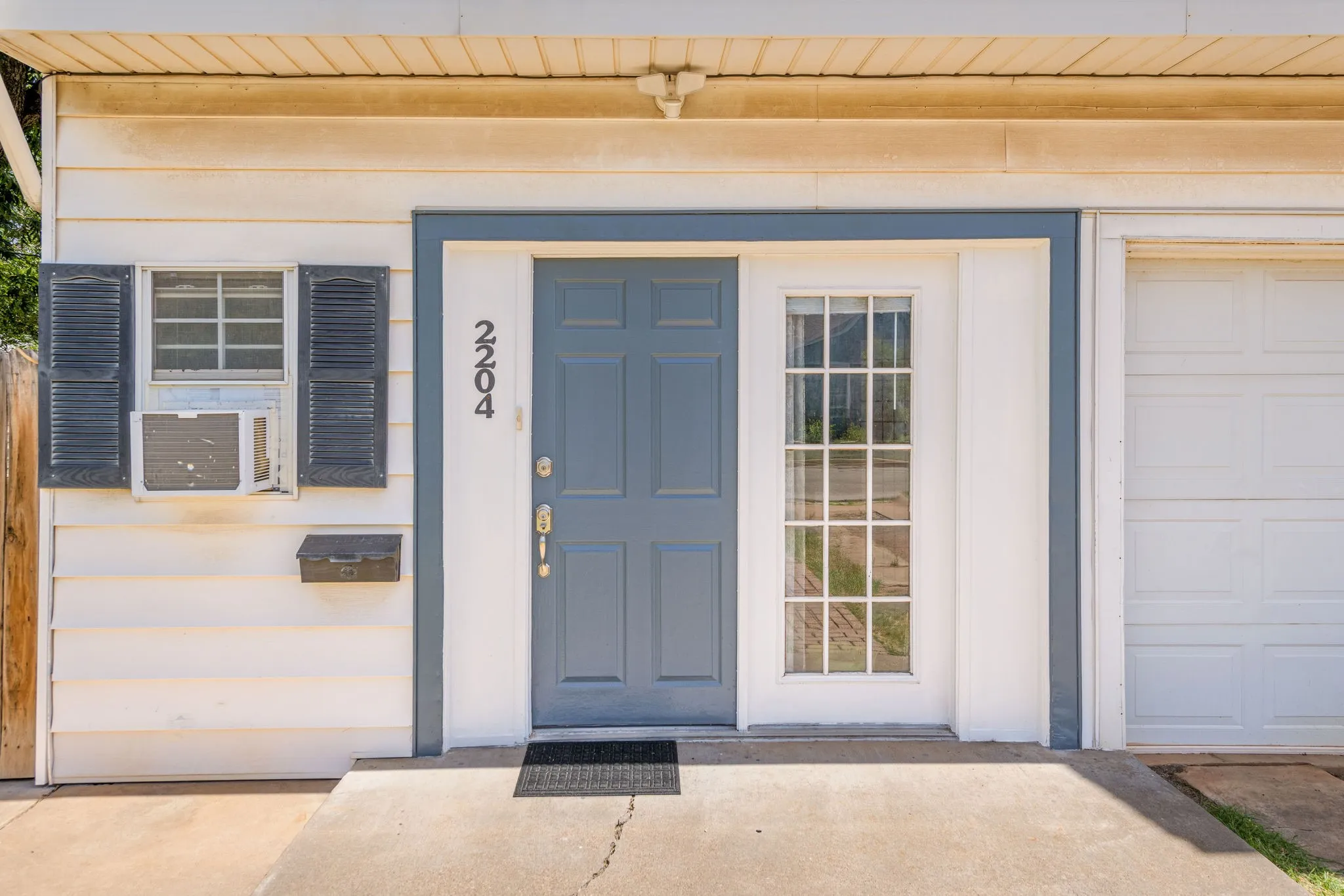 Unit 1 - 3 bed, 2 bath