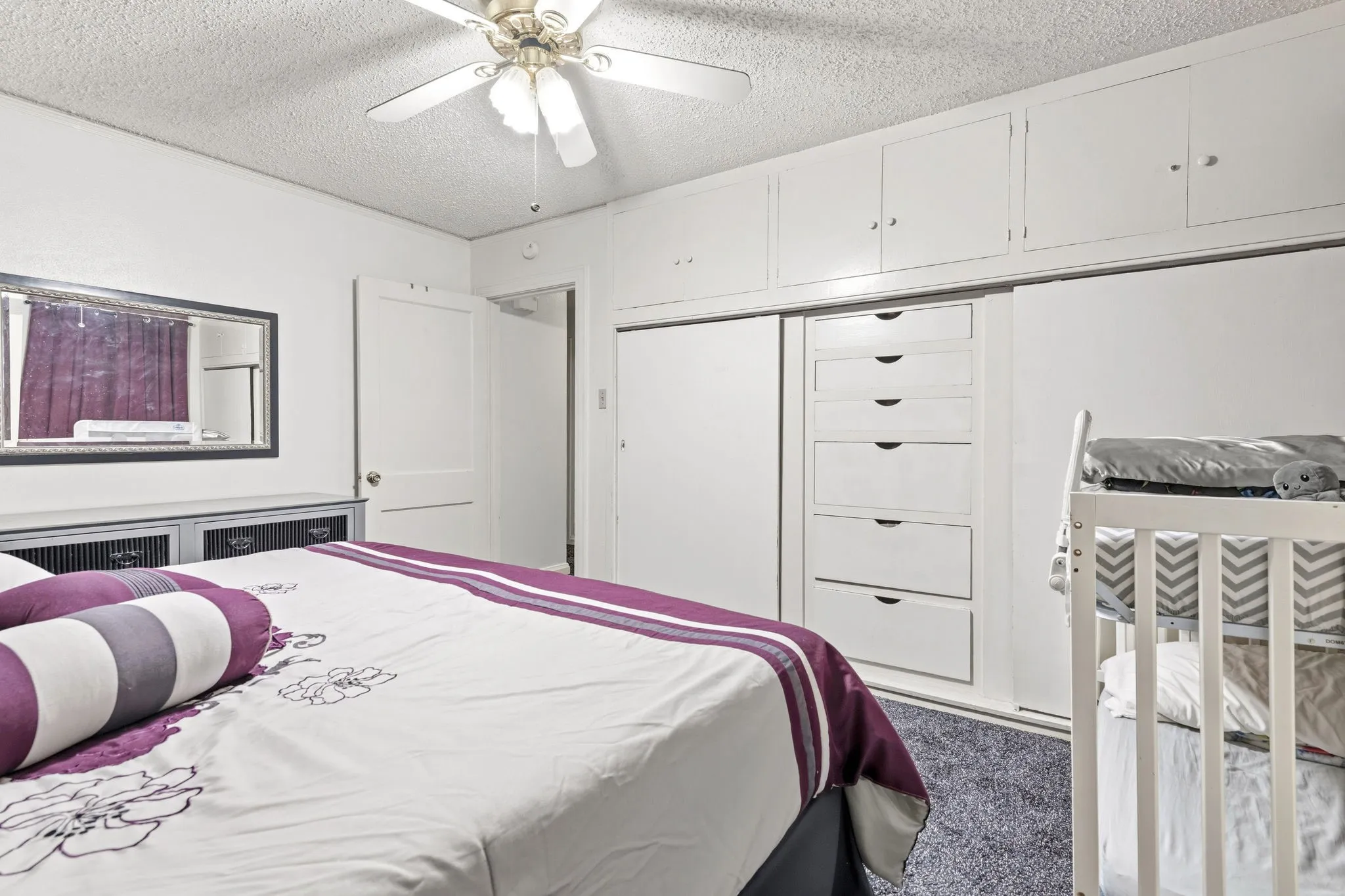 Duplex For Sale in Taylor County , 2202 and 2204 S 12th Street, Abilene, Texas 79605, 5 Bedroom, 3 Bathroom, Garage spaces, 0 Sqft, built in 1947, mls#21293998, Real Estate Agent in Abilene, Homes For Sale in Taylor county, Homes For Sale in Abilene, Realtor in Abilene Texas, Real Estate Brokerage Independent Realty Texas, Luminita Cordes Realtor